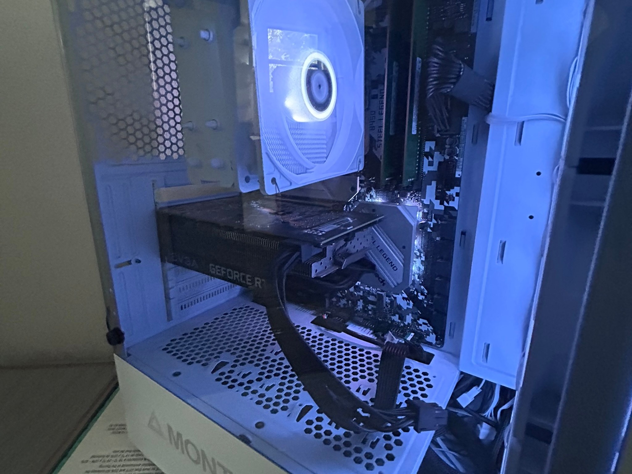 ❄️Snow|| Mid Tier Gaming PC⚔️ RTX 2060 6GB ⚔ Ryzen 2200g⚔️16GB DDR4 ⚔️1TB