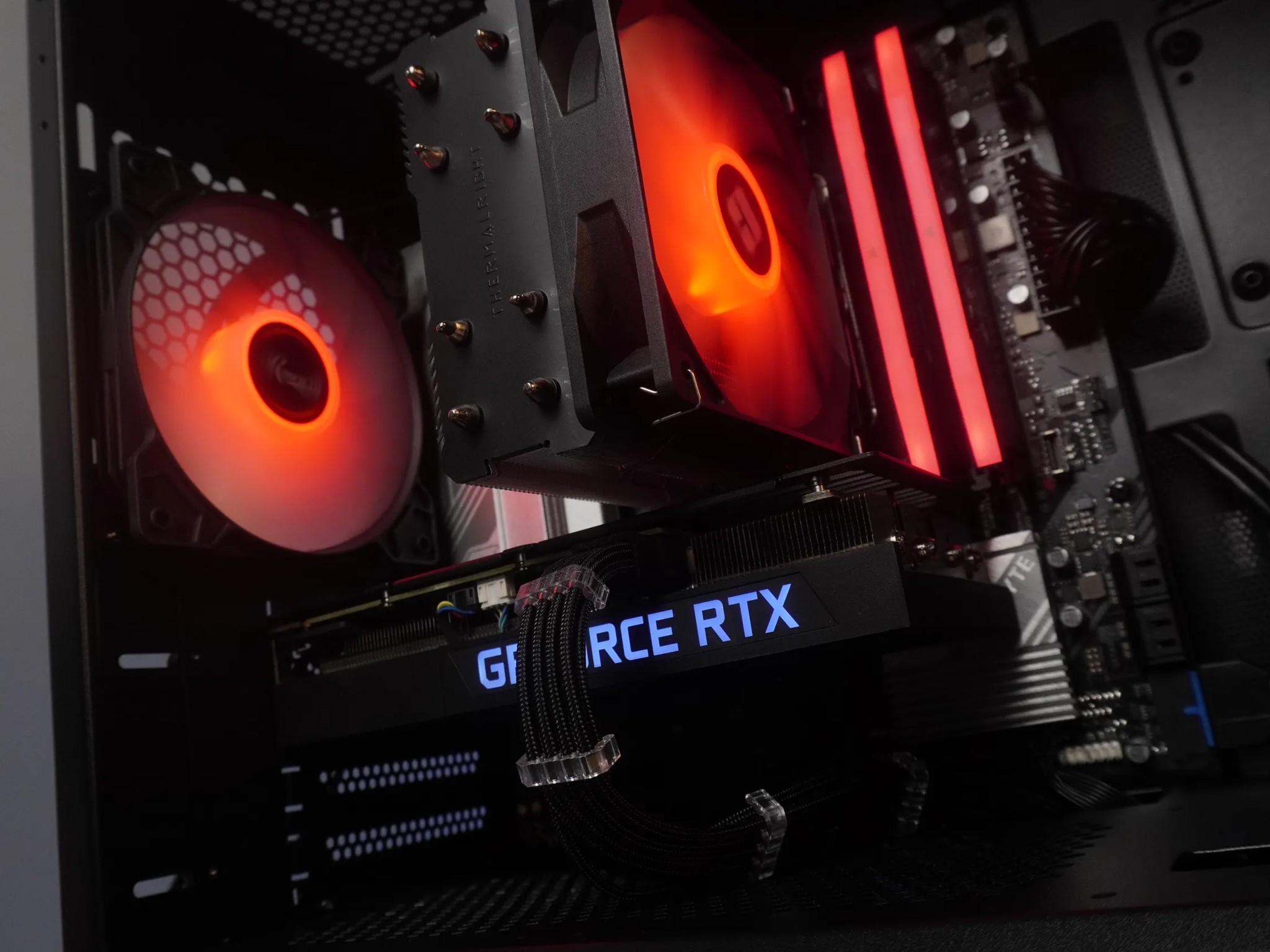 🖤 STEALTH 🖤 AM5 1440p/1080p GAMING MACHINE 💚RTX 3060ti 🧡 Ryzen 5 8400f | 32GB | 1TB | WIFI