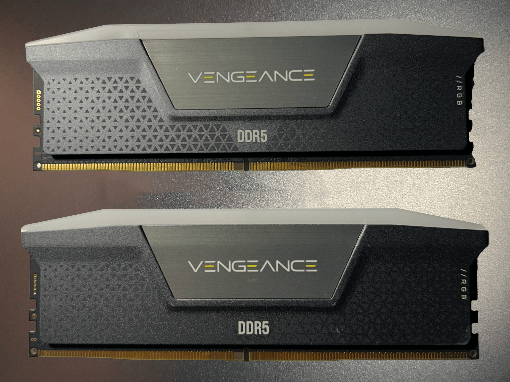 Corsair 32GB (2x16GB) VENGEANCE DDR5 *RGB* DRAM 6000MT/S CL30