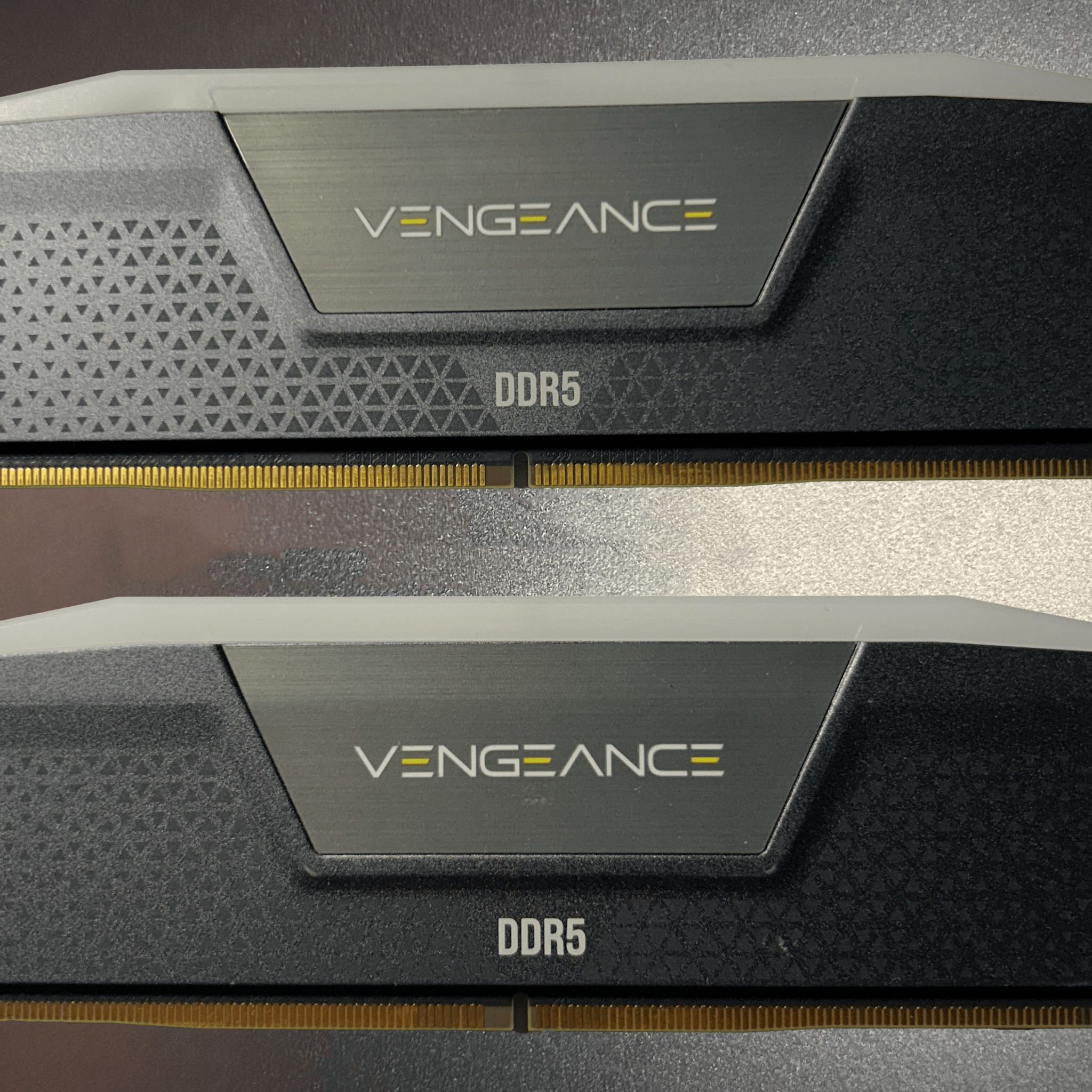 Corsair 32GB (2x16GB) VENGEANCE DDR5 *RGB* DRAM 6000MT/S CL30