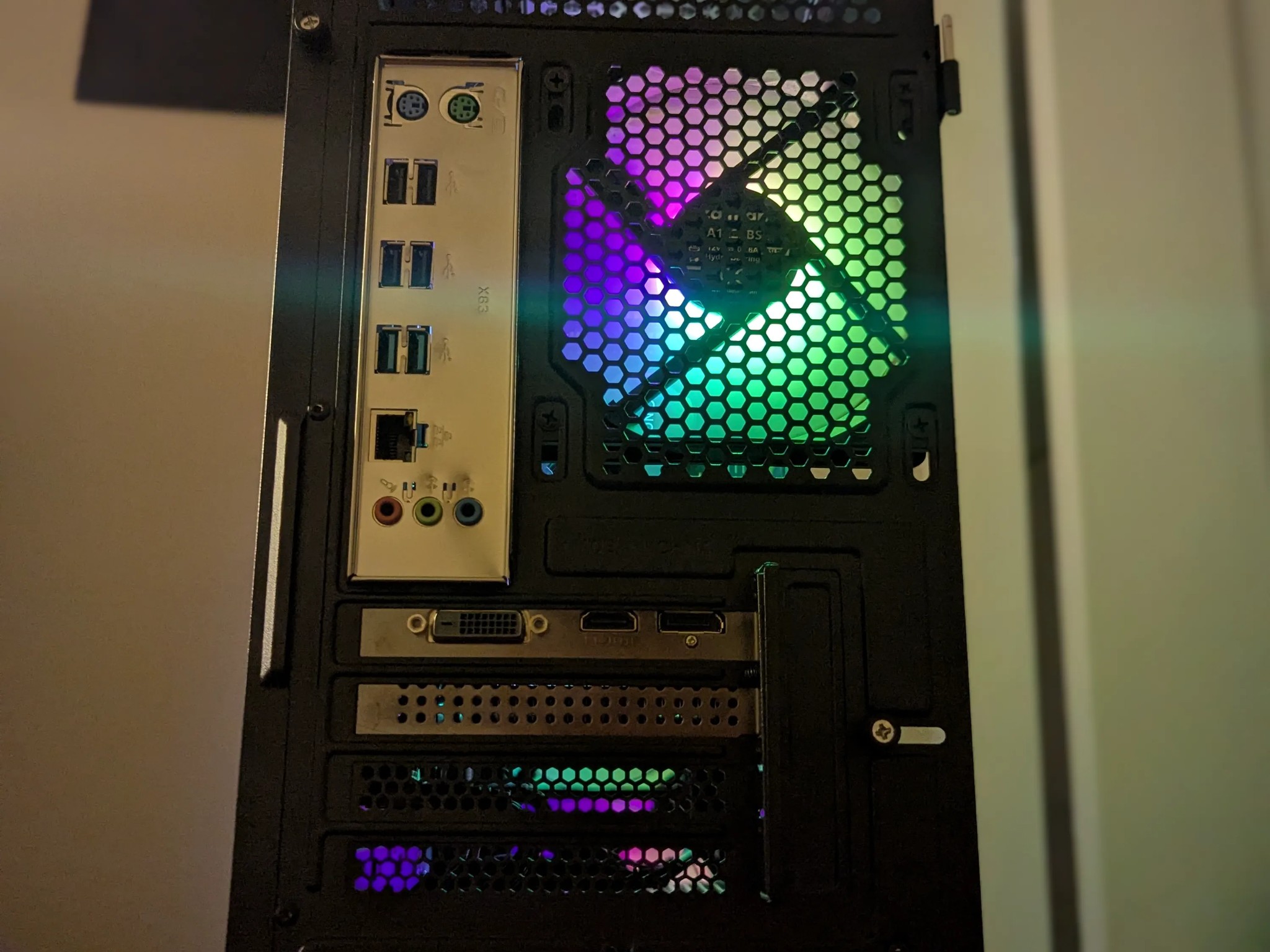 !!SALE!! Gaming PC | GTX 1660 Super | Intel Xeon | 16GB RAM | 512 GB SSD | ARGB | MATX