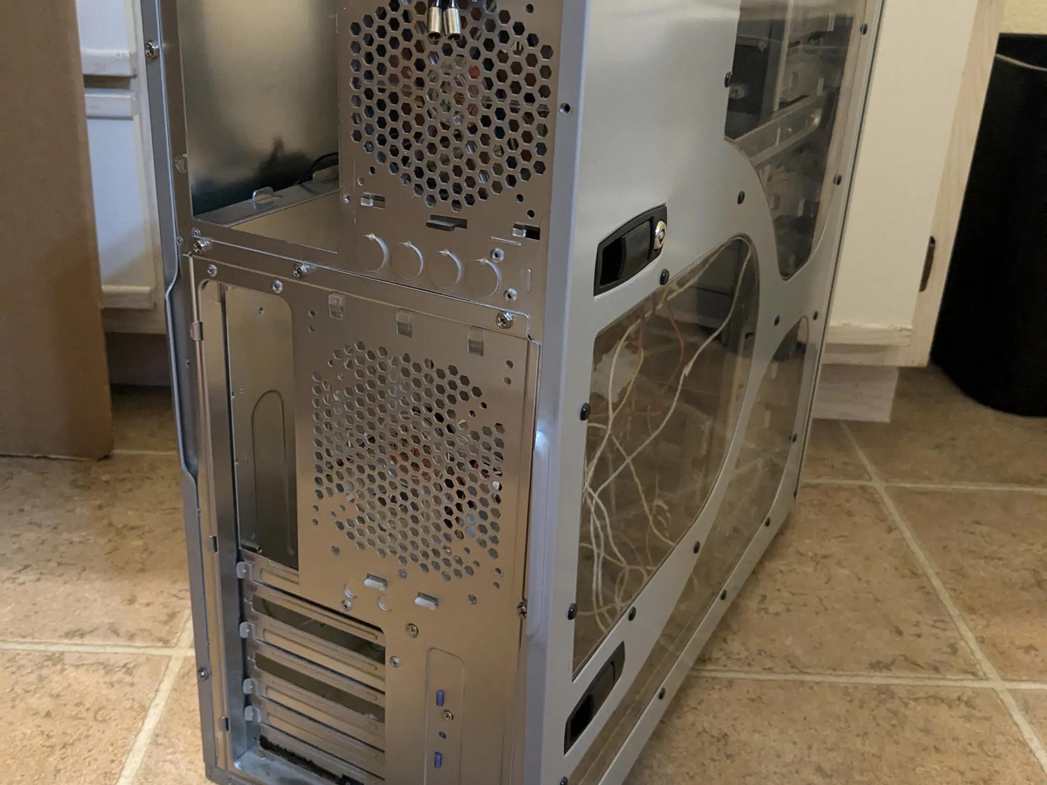 Thermaltake Kandalf Super Tower ATX Retro Vintage