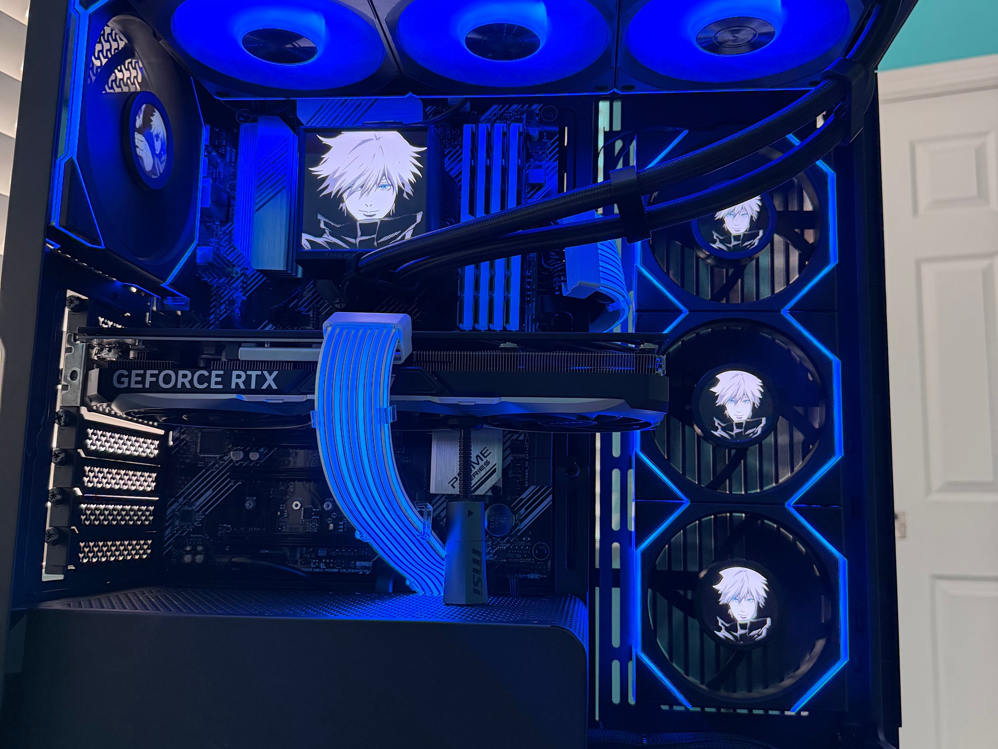 🎮 CUSTOM SHOWCASE GAMING PC | RTX 4070 + RYZEN 5 5600X3D
