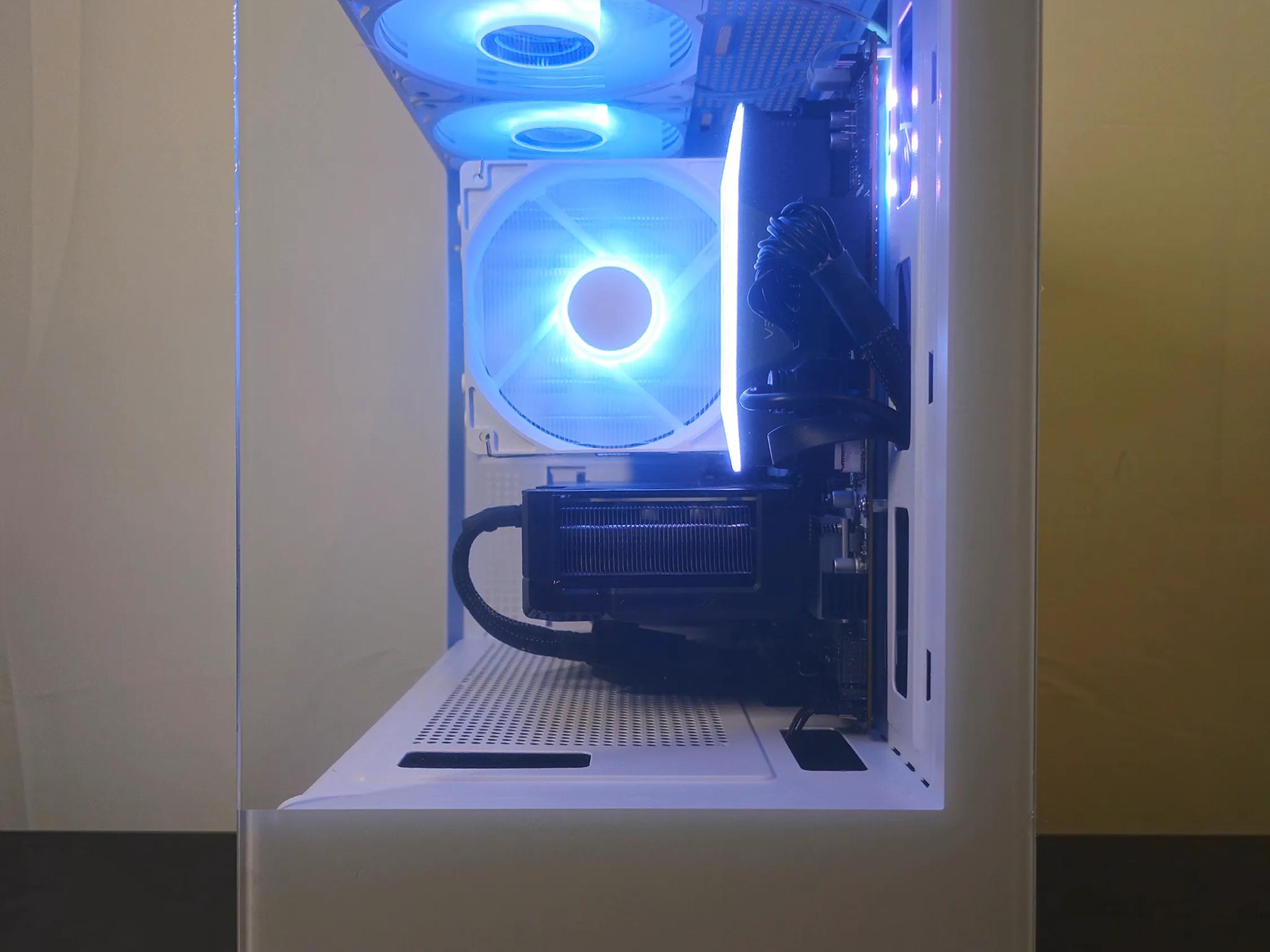 RTX 4070 Super 12GB / i5 14400f / 32GB DDR5 / 1TB SSD / Wi-Fi + BT