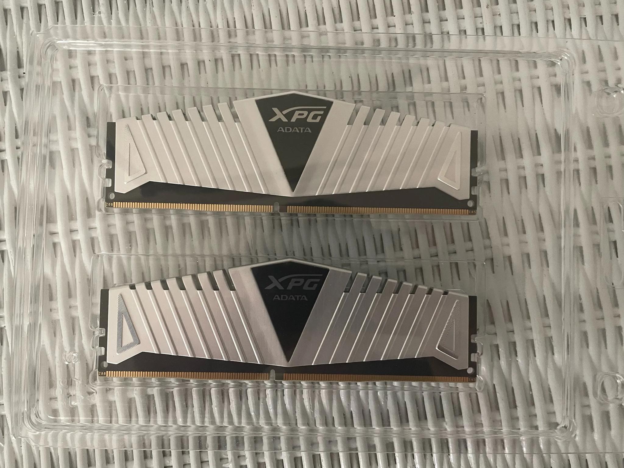 ADATA XPG Z1 DDR4 (Two Sticks, 16 GB Total)!