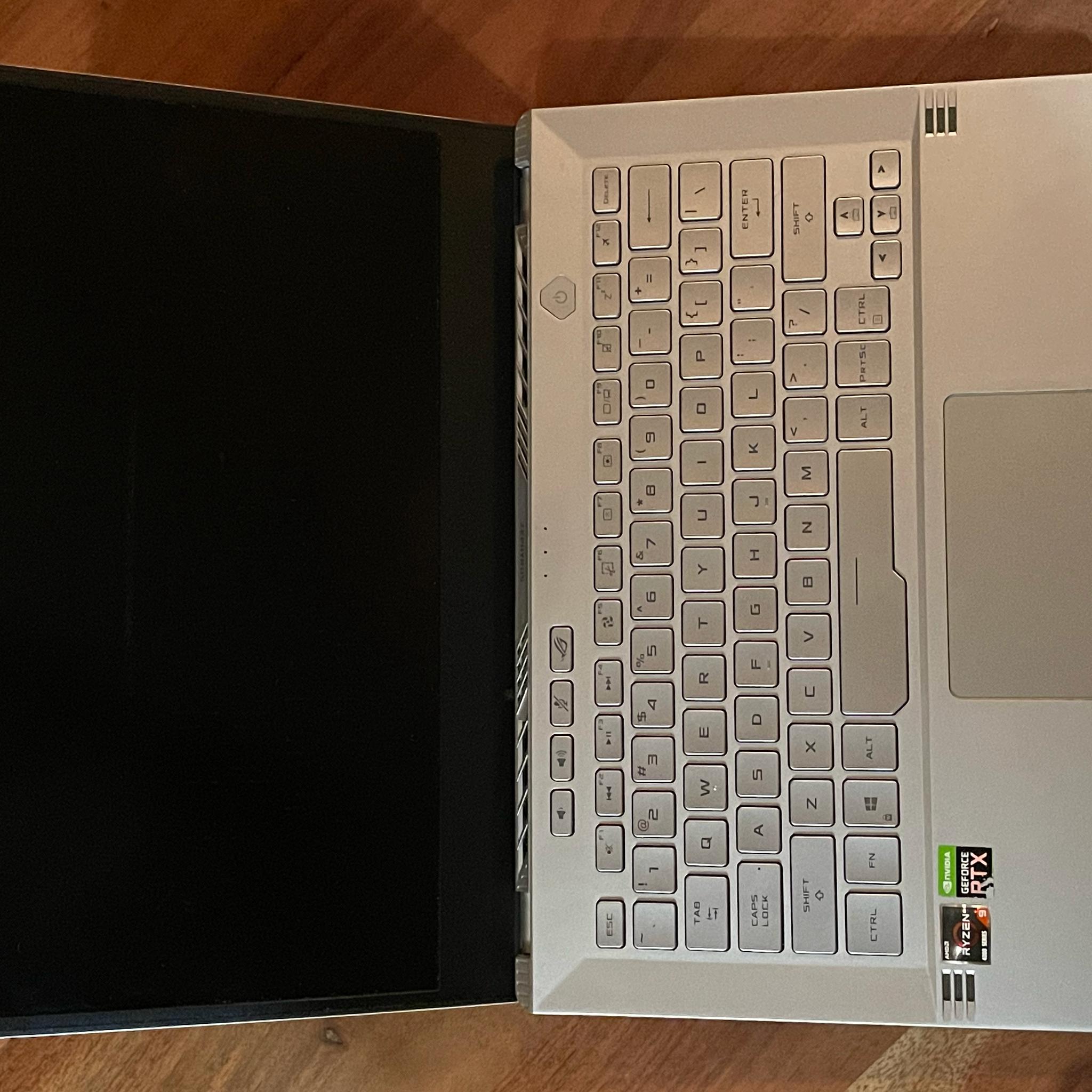 Ryzen 9 ROG Zephyrus G14 Gaming Laptop