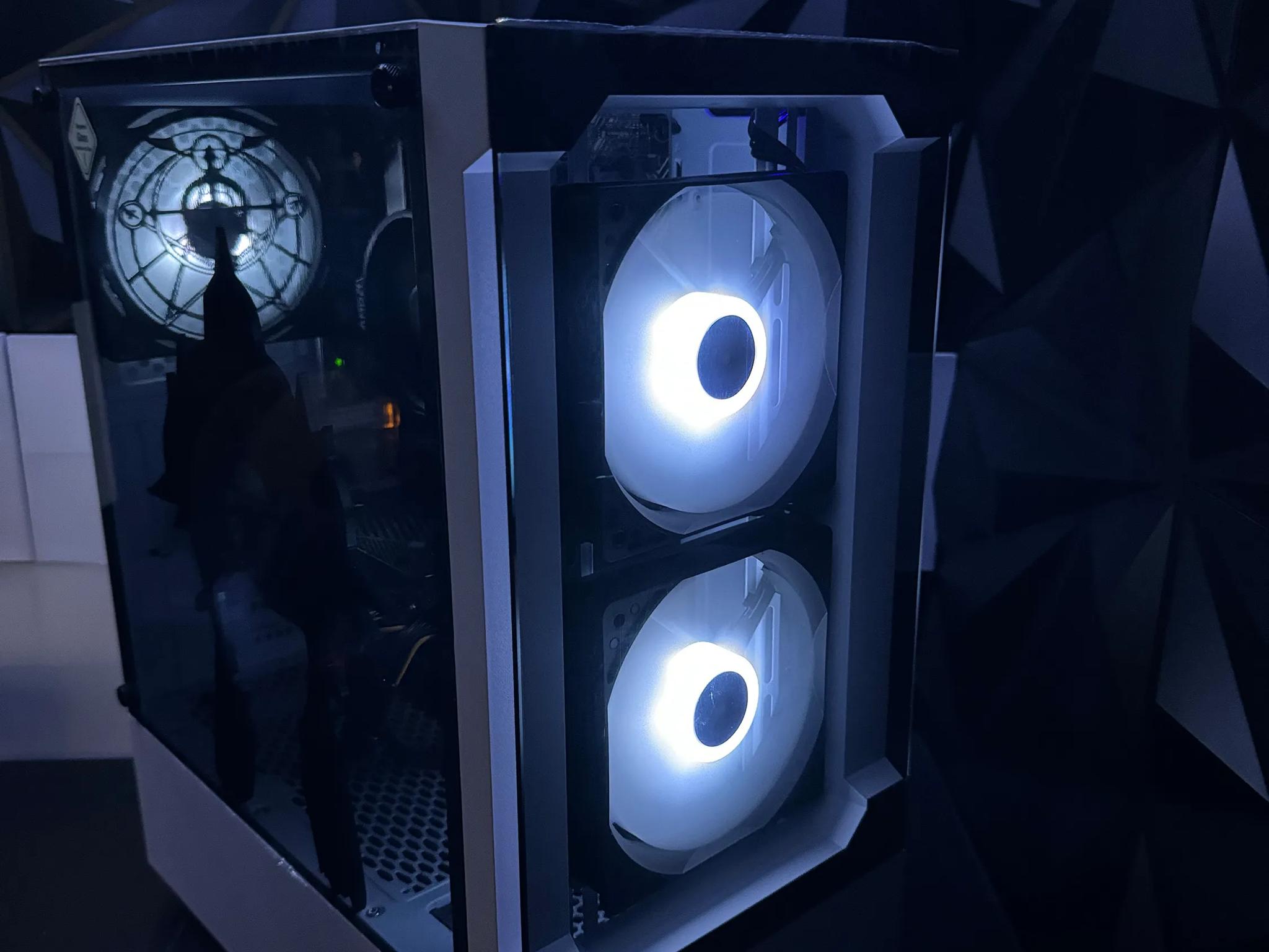 5700XT 🦾Full Metal Alchemist Build🦾Ryzen 5500
