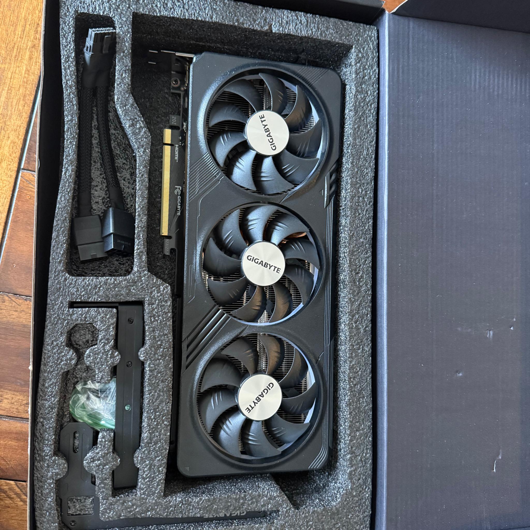 The GIGABYTE GeForce RTX 4070 Ti SUPER Gaming OC