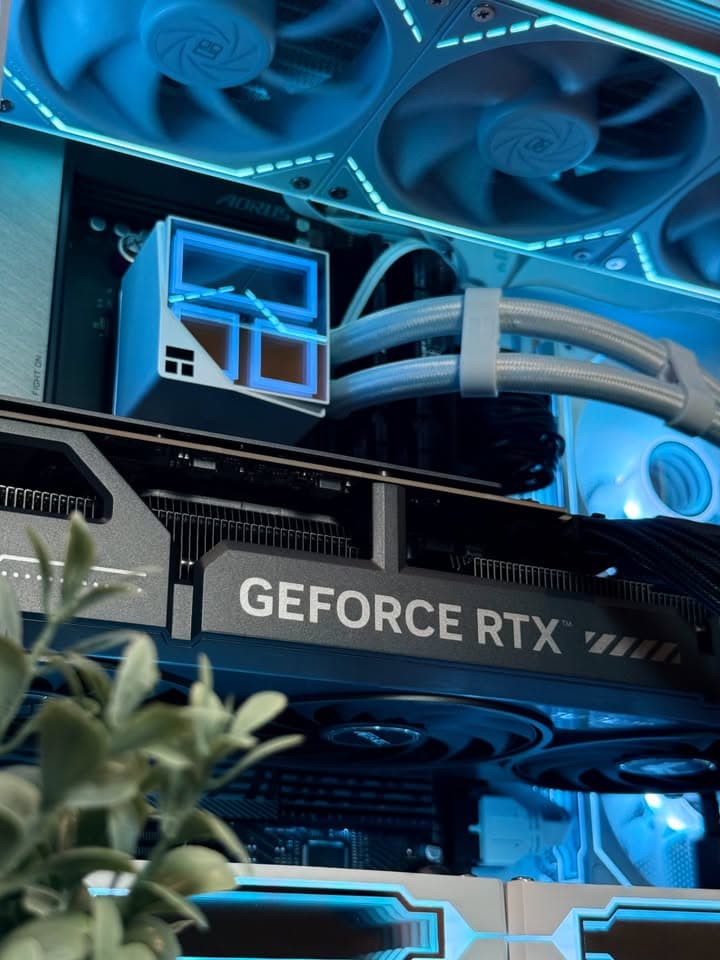 1440P / 4K Gaming PC | RTX 5070 | Ryzen 5 9600x | 32GB DDR5 RAM | 1TB | Windows 11
