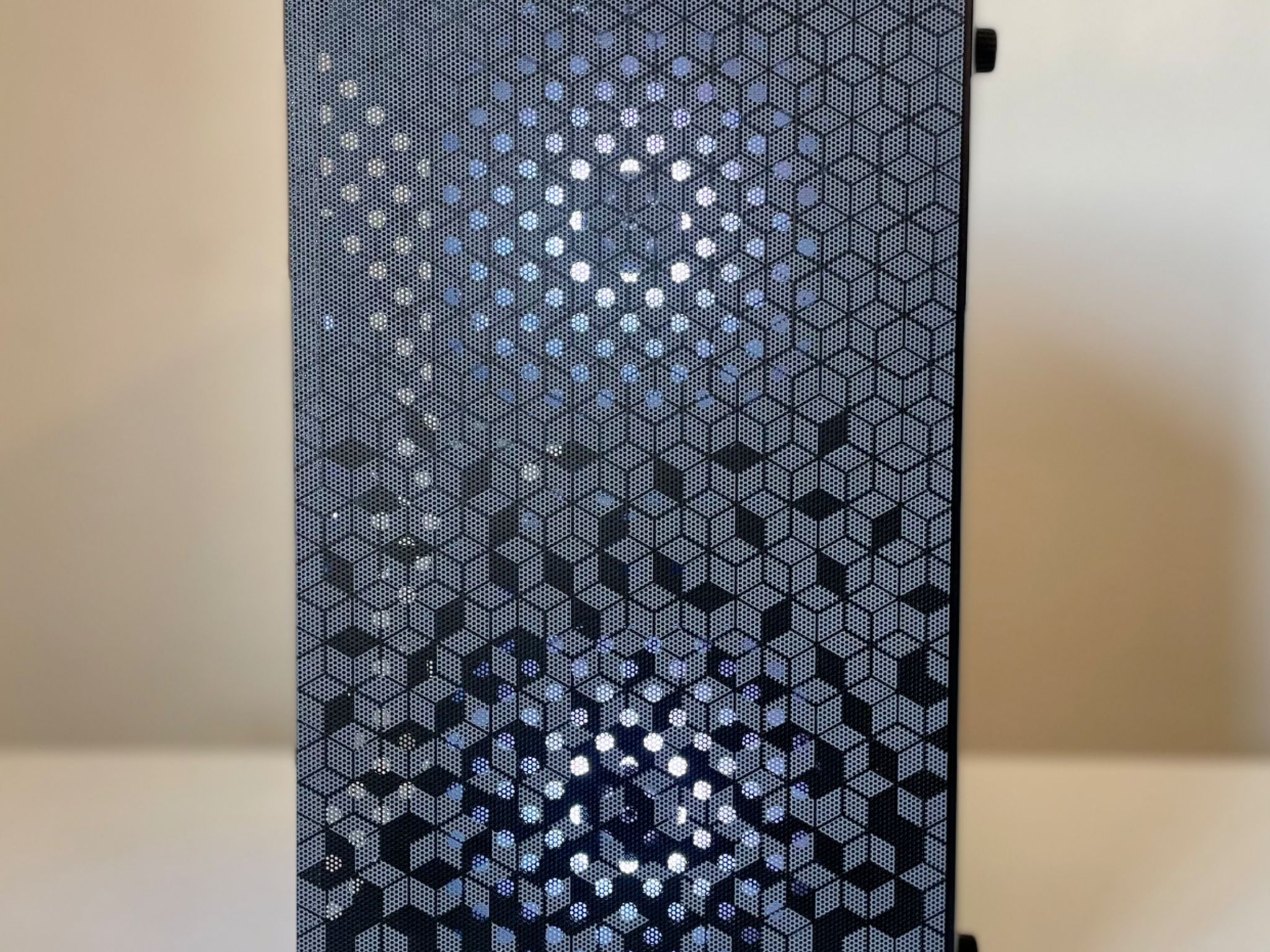 150+ FPS Budget Gaming PC : Ryzen 5 3600X, 6600 8GB, 1 TB NVMe, 16 GB RAM
