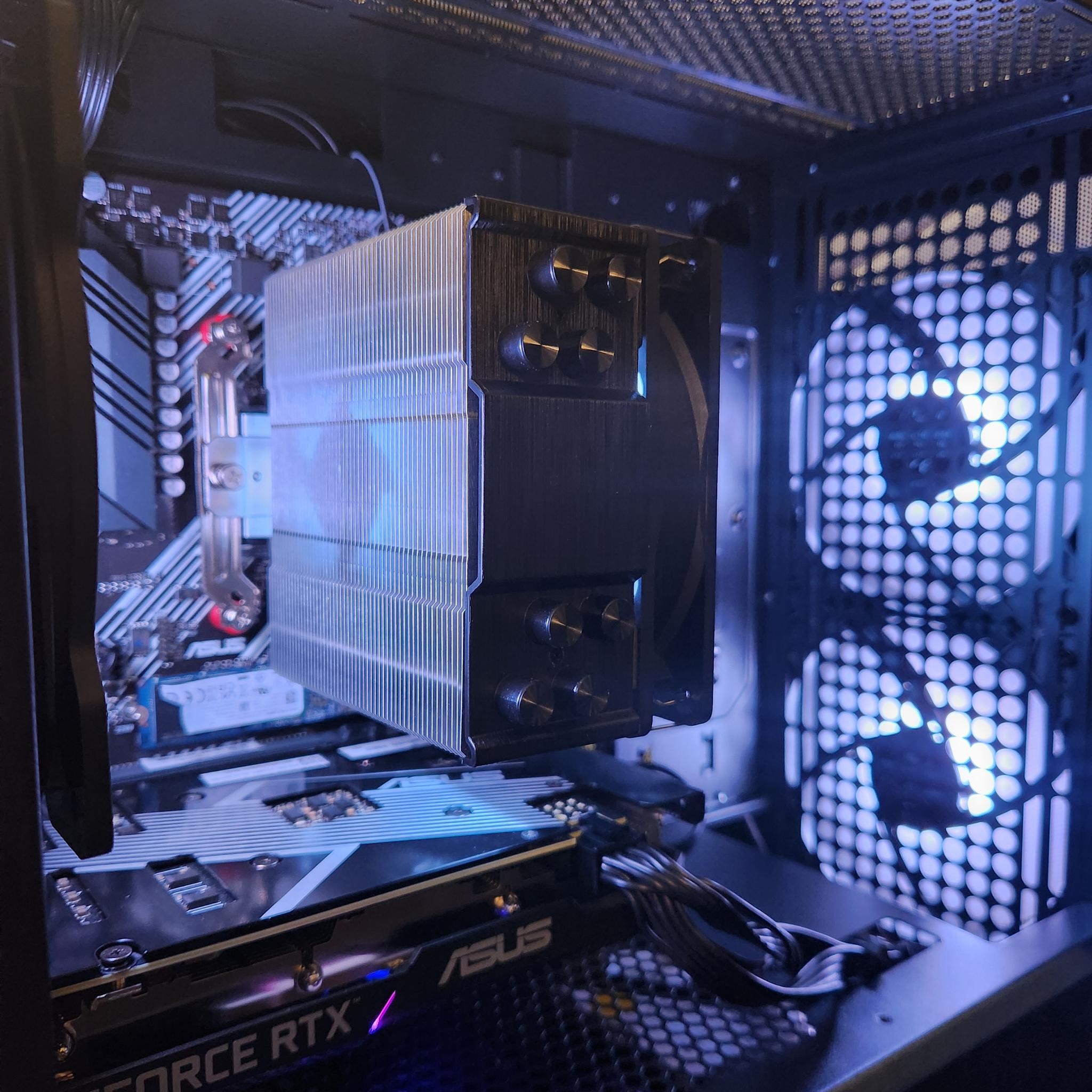 RTX 3060TI | Ryzen 7 3800X | 32GB DDR4 | 256GB SSD + 1TB HDD | WIFI+BT