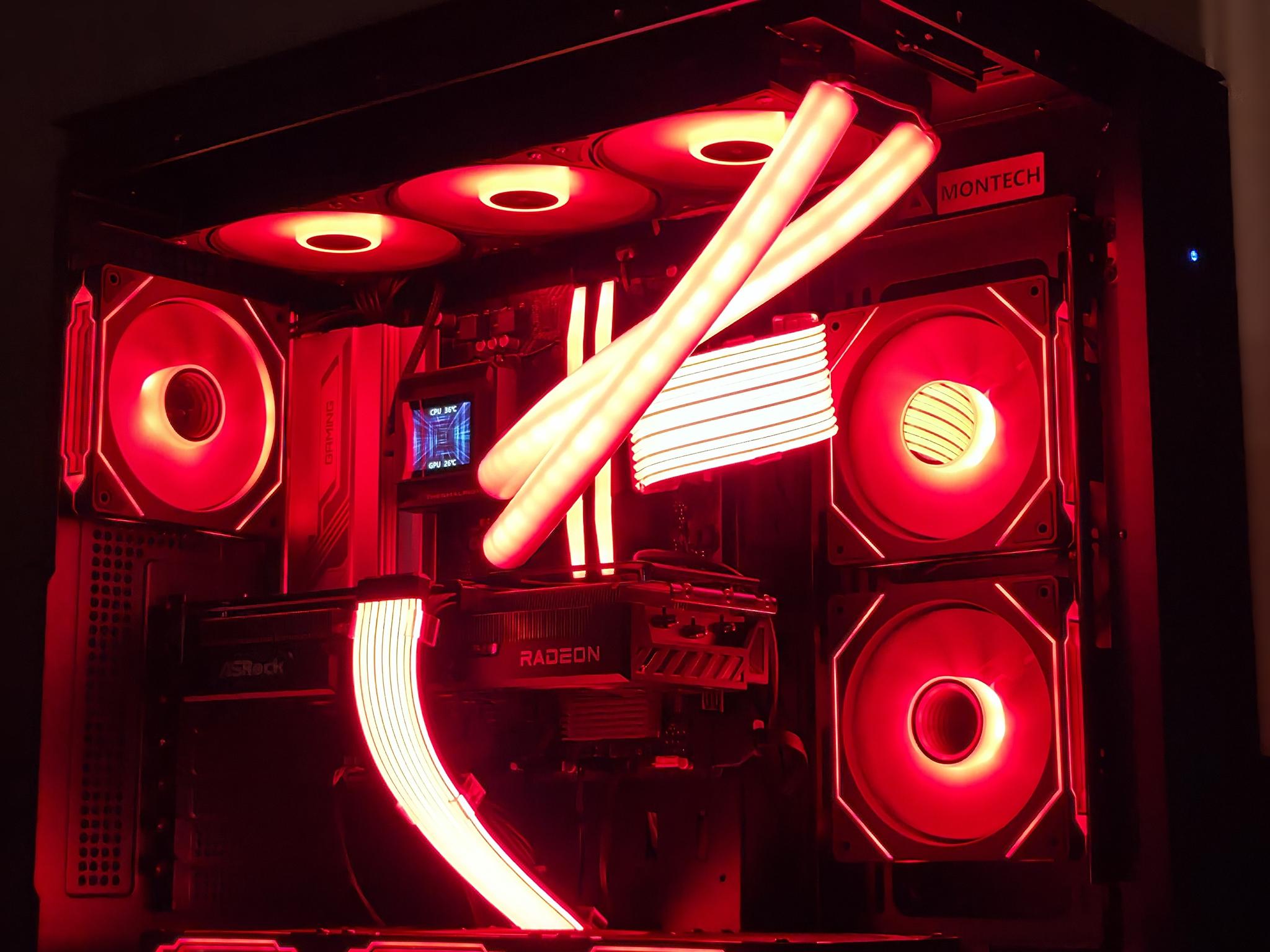 The Dark Knight! 🦇 | RX 9070 16GB | Ryzen 5 9600X | 32GB DDR5 6000 | 1TB NVMe | LCD Display!