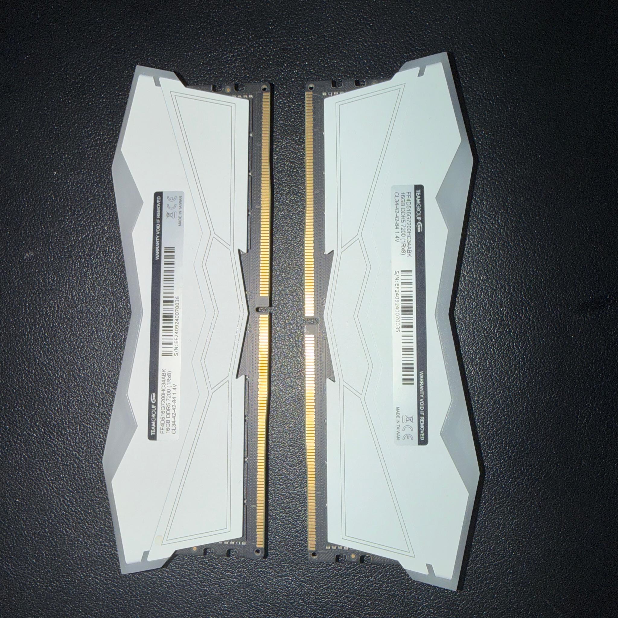 TEAMGROUP T-Force Delta RGB 16GB DDR5-7200 (2x16GB)