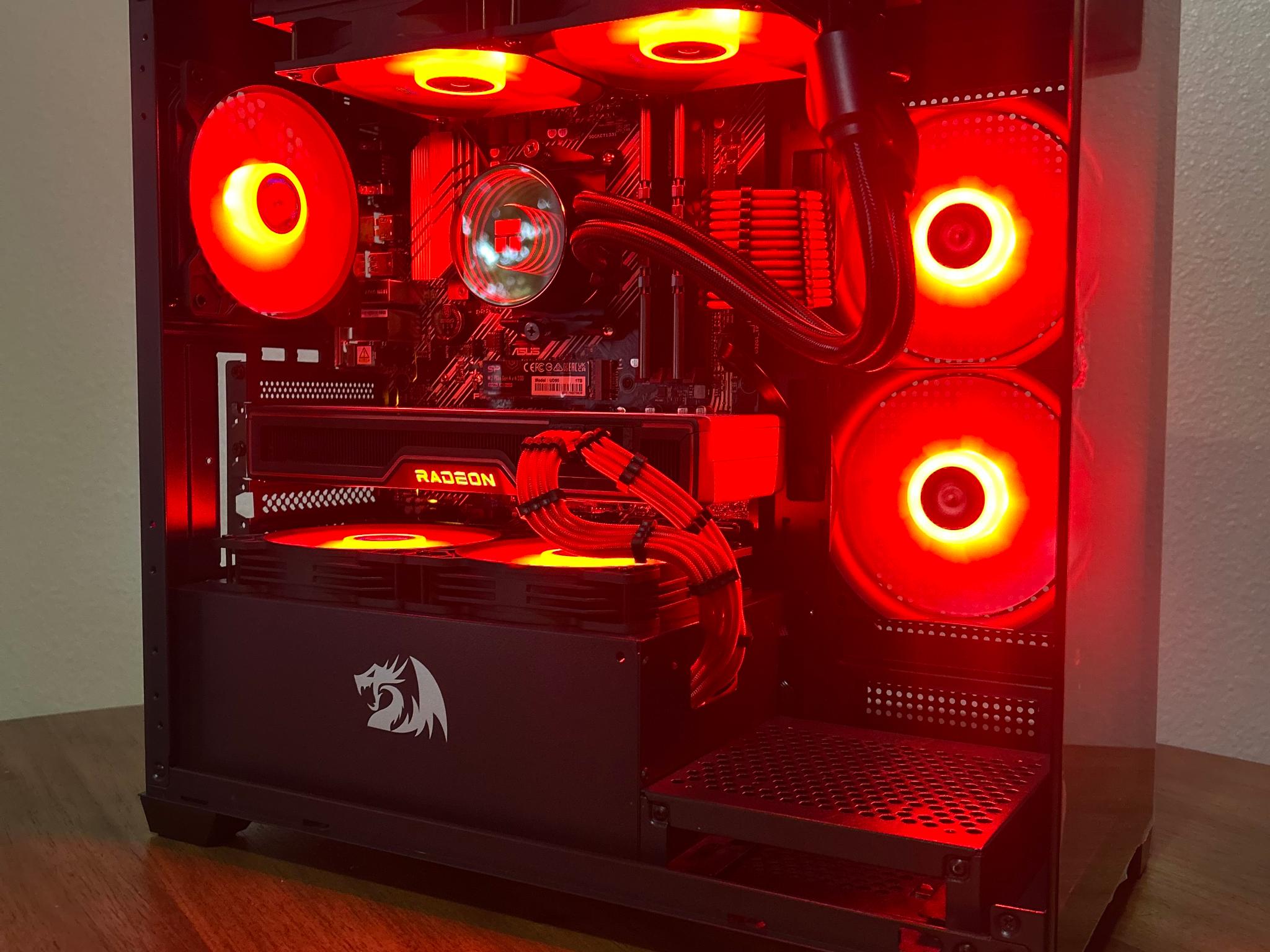 AMD Radeon 6700XT 12GB Ryzen 5 5600 16GB RAM 1TB m.2 SSD ARGB gaming beast