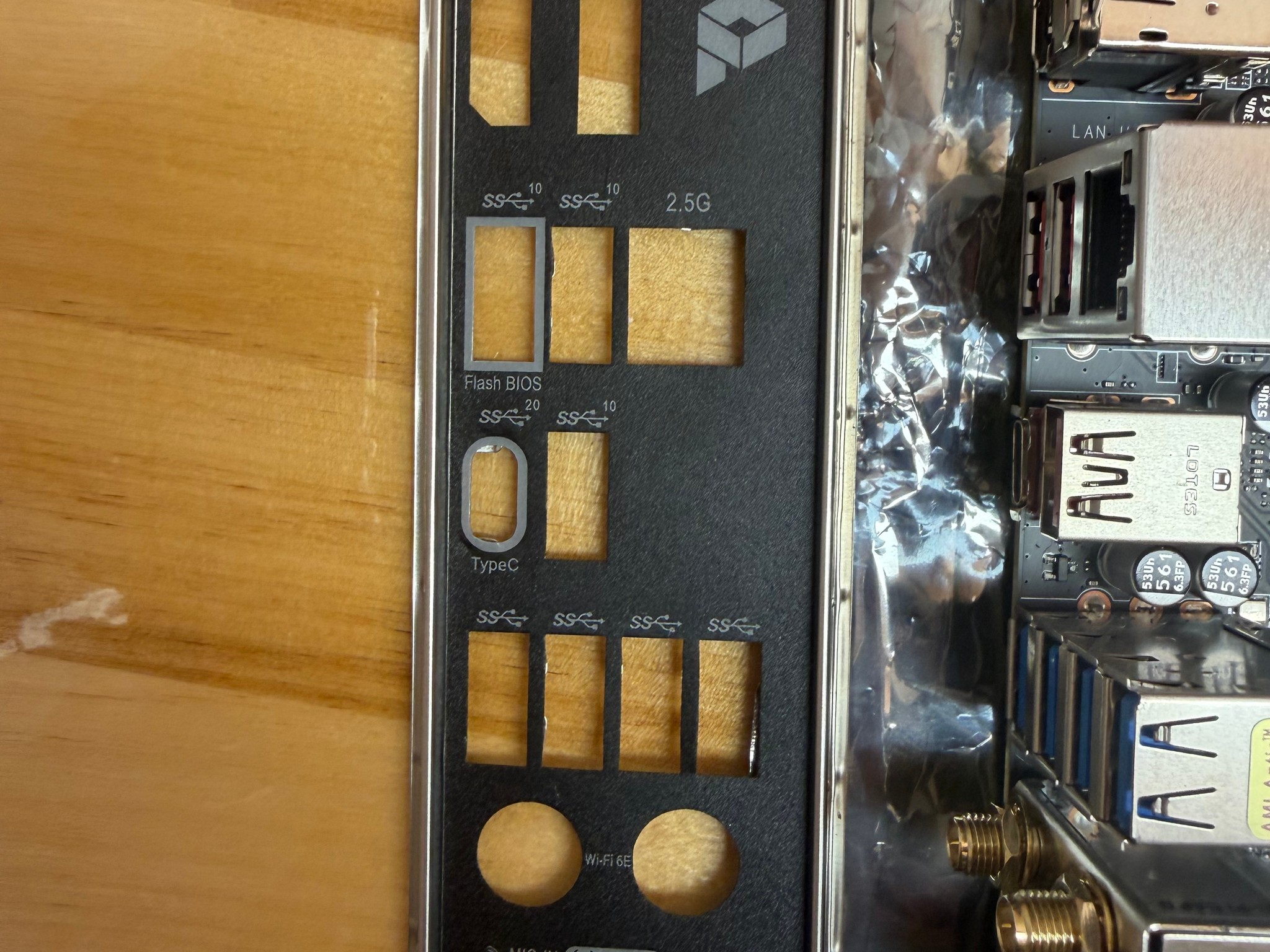 MSI PRO B650-VC WIFI AM5 Motherboard – Damaged Internal USB Header Pins
