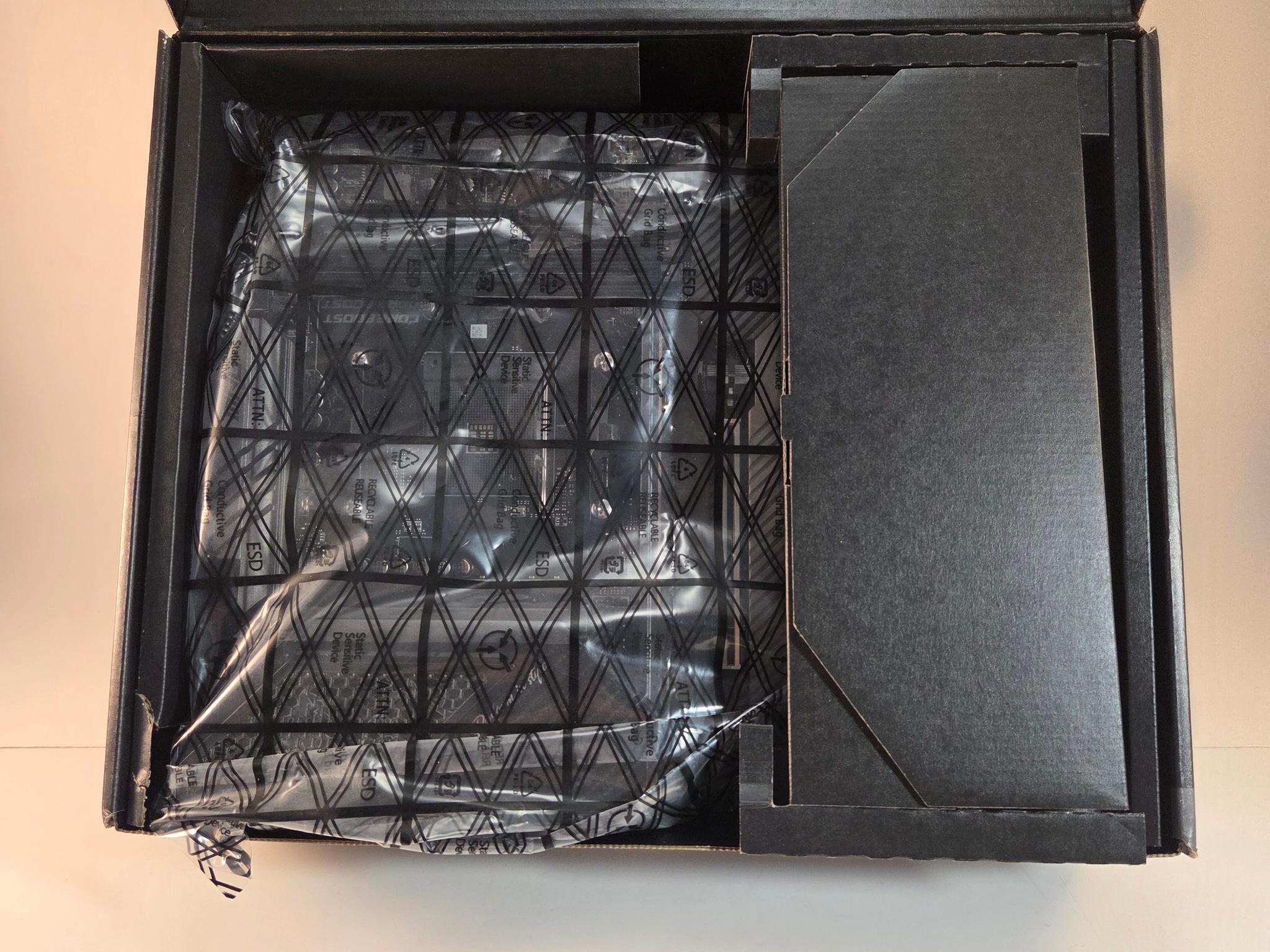 MSI MAG X570S Carbon Max WiFi Motherboard