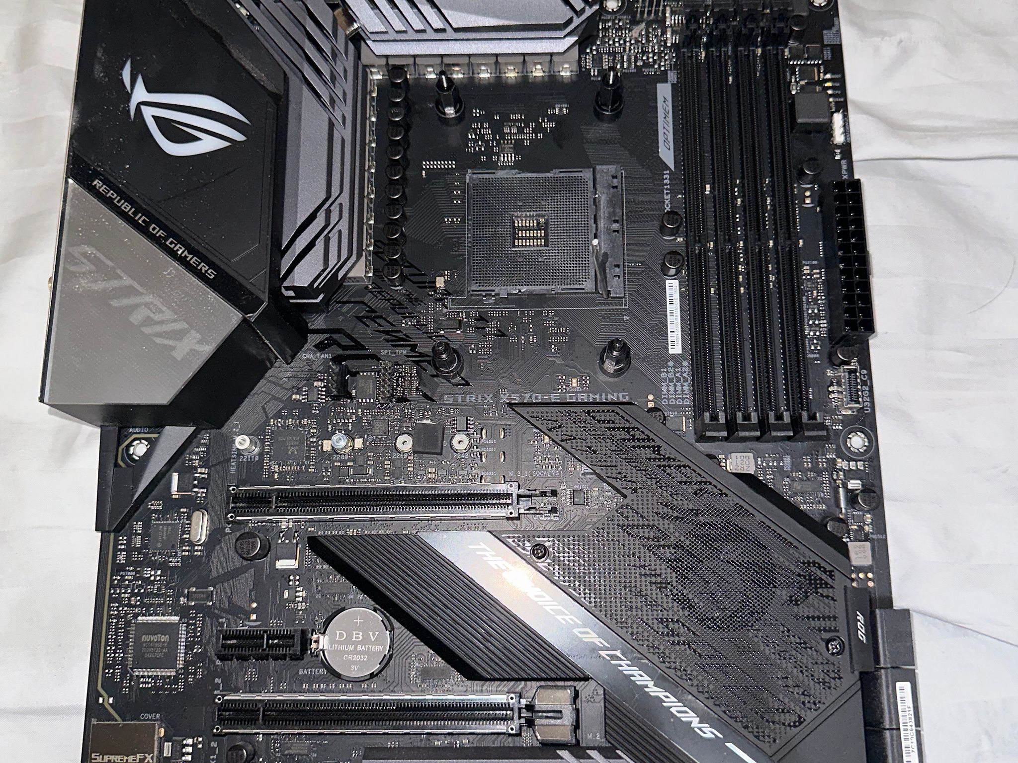 Used ROG Strix X570-e gaming