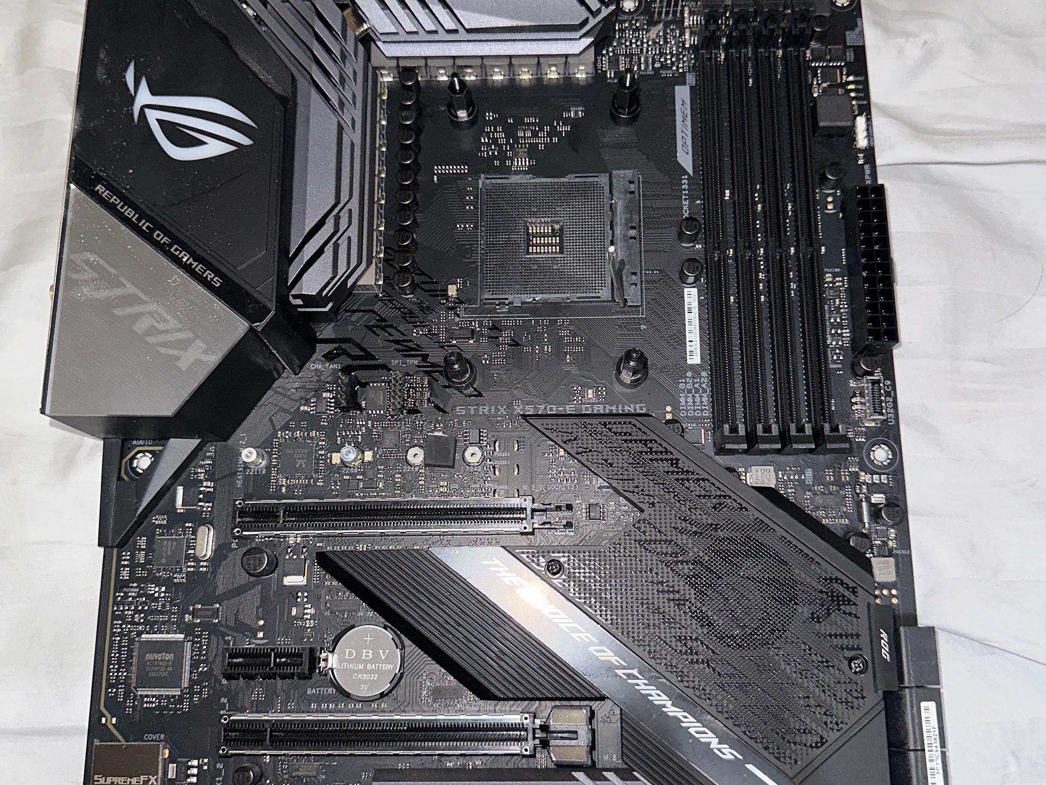 Used ROG Strix X570-e gaming