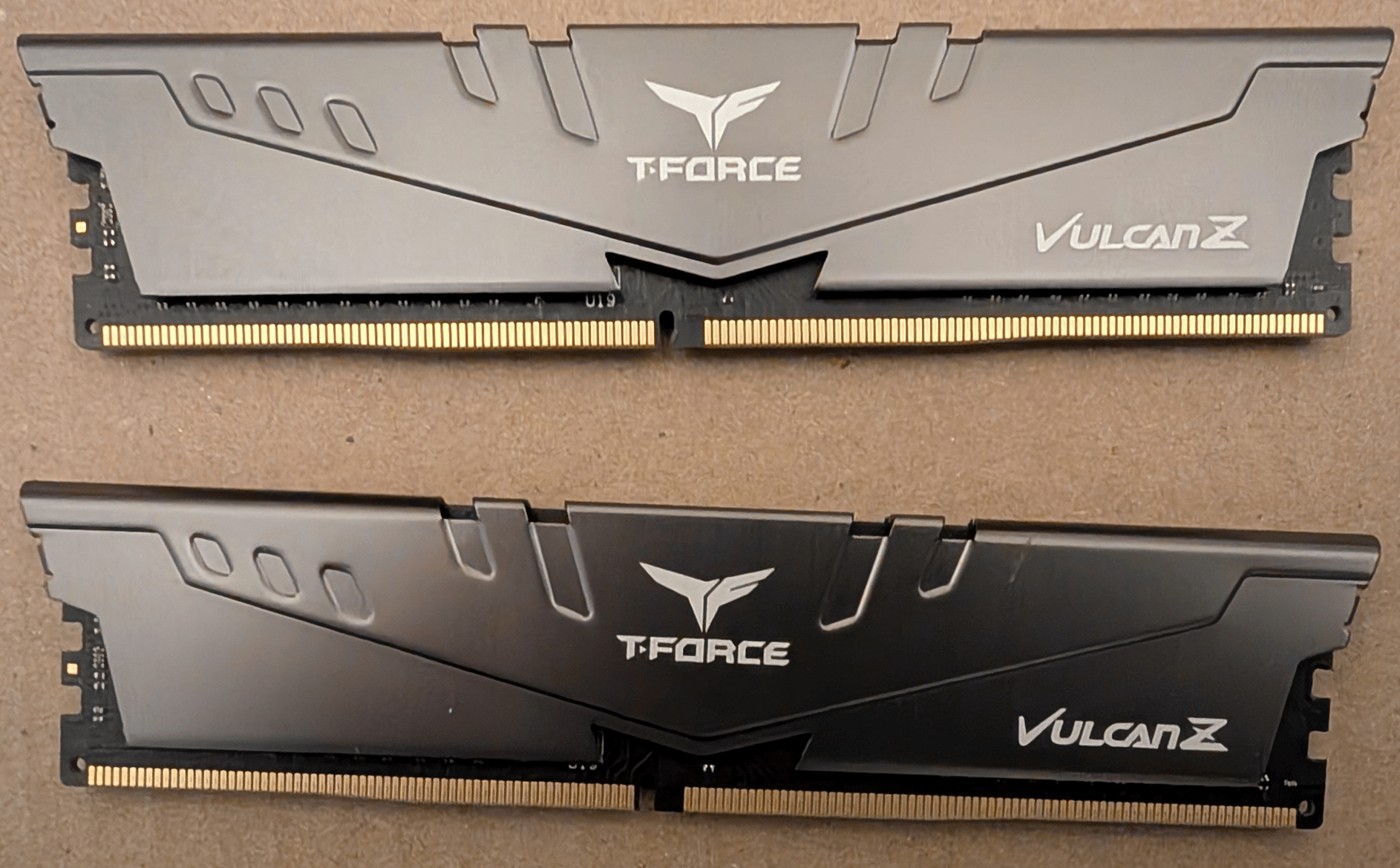TEAMGROUP T-FORCE VULCAN Z 32GB (2x16GB) DDR4 3200MT/s CL16