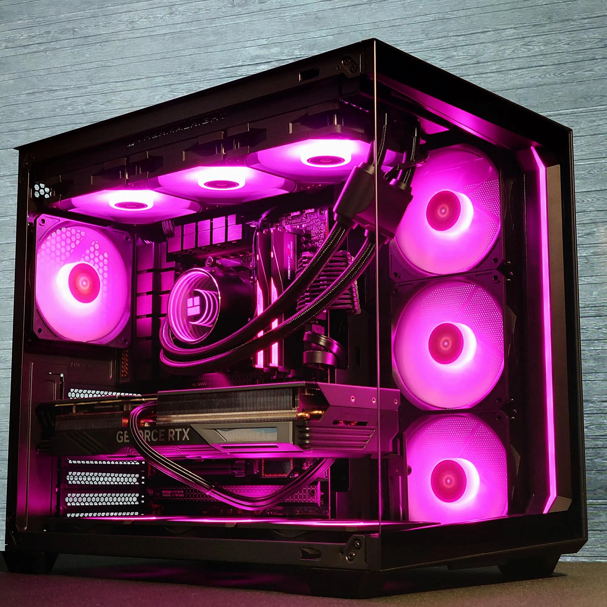 🌃🦇The Dark Knight 🦇Liquid Cooled Gaming PC🦇Nvidia RTX 4070 Ti 12GB🦇AMD Ryzen 7 7700🦇32GB DDR5