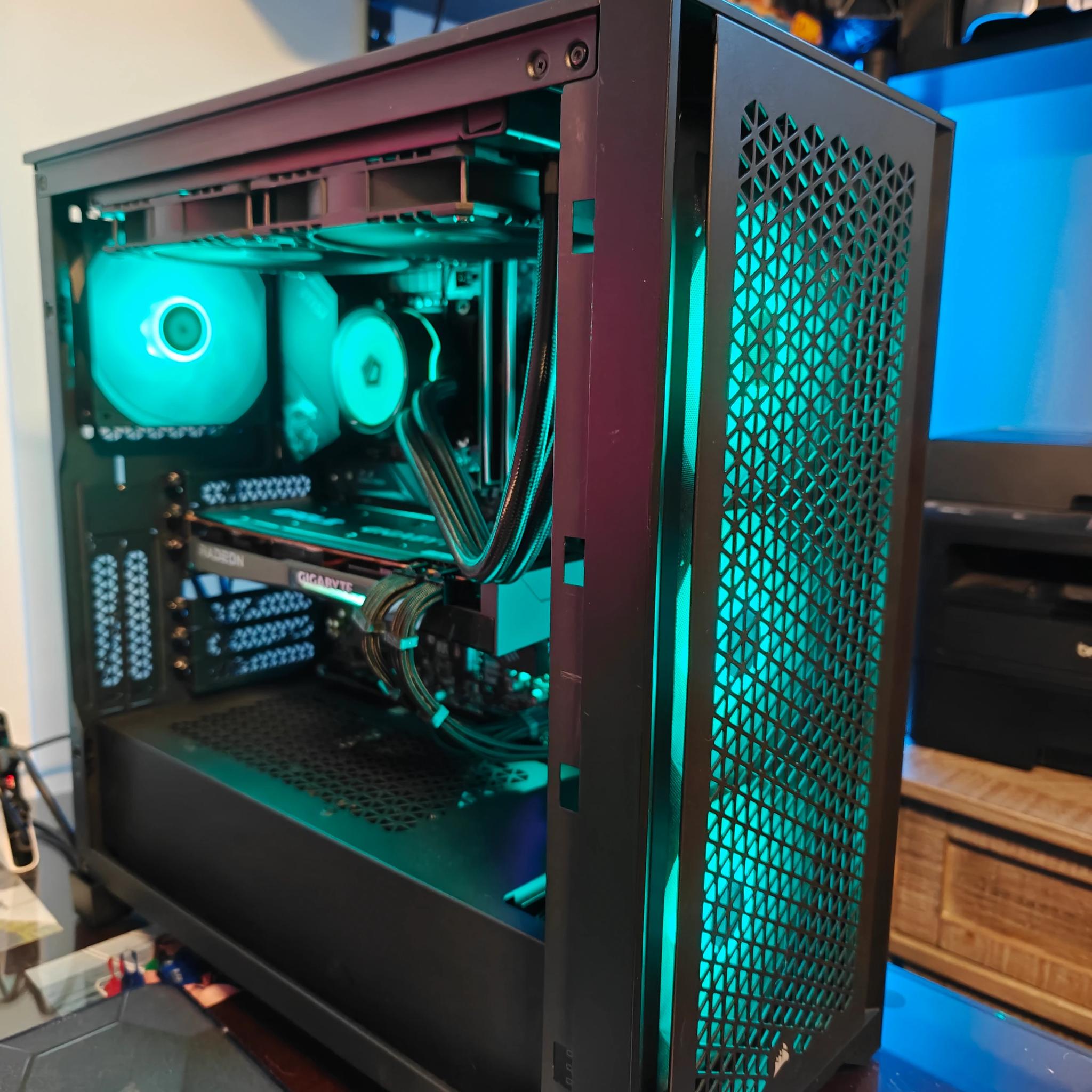 Mid Tier 1440p Gaming PC 10900k & 6700XT