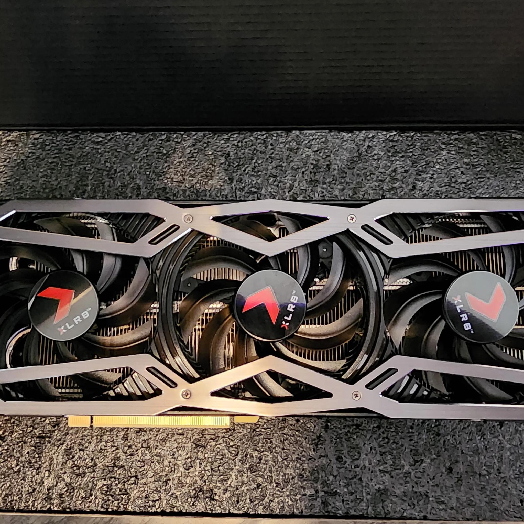 PNY GeForce RTX 3070 8 GB XLR8 