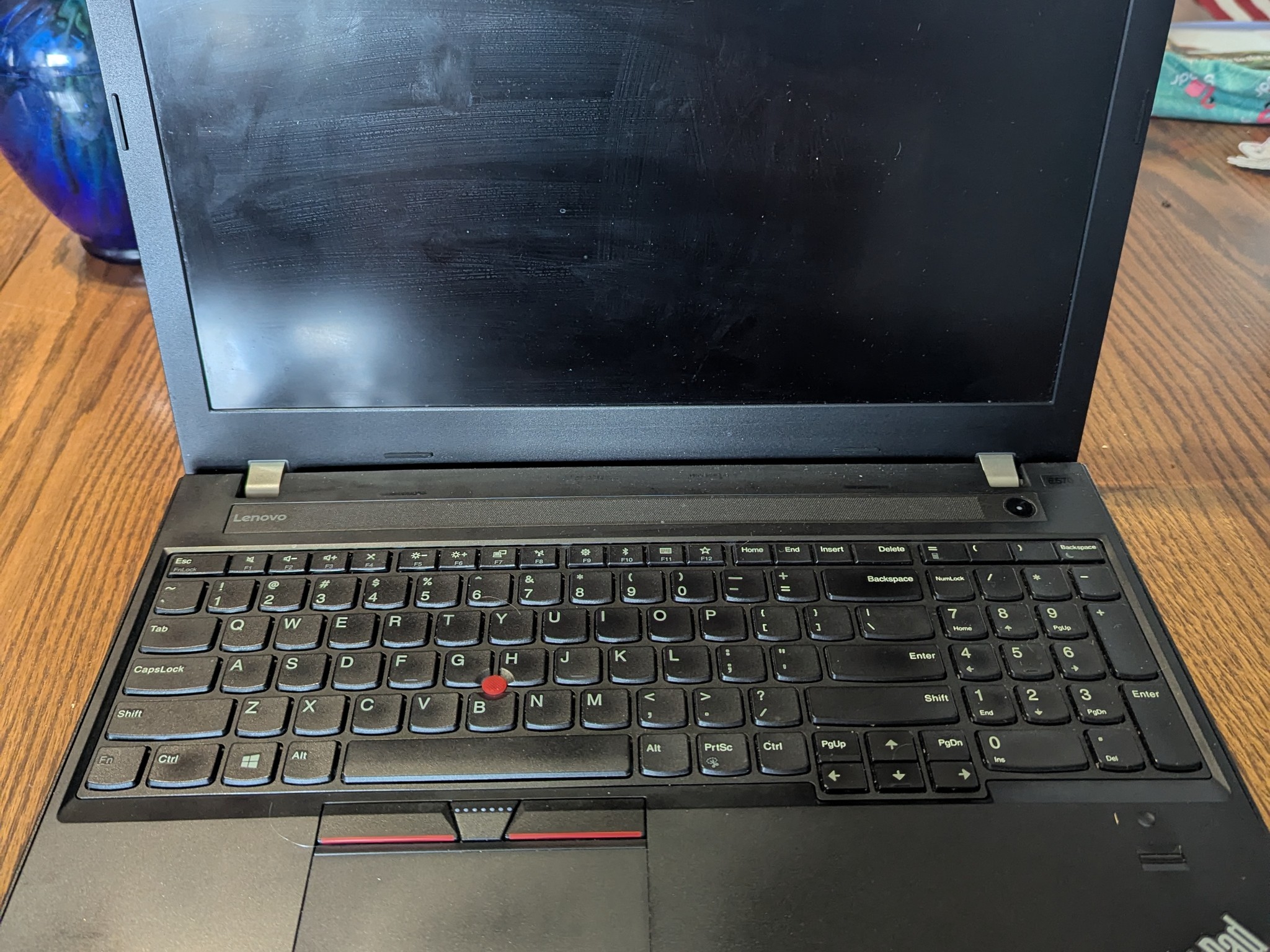 Lenovo Thinkpad E570 6th Gen i5 32gb RAM NO STORAGE NO OS