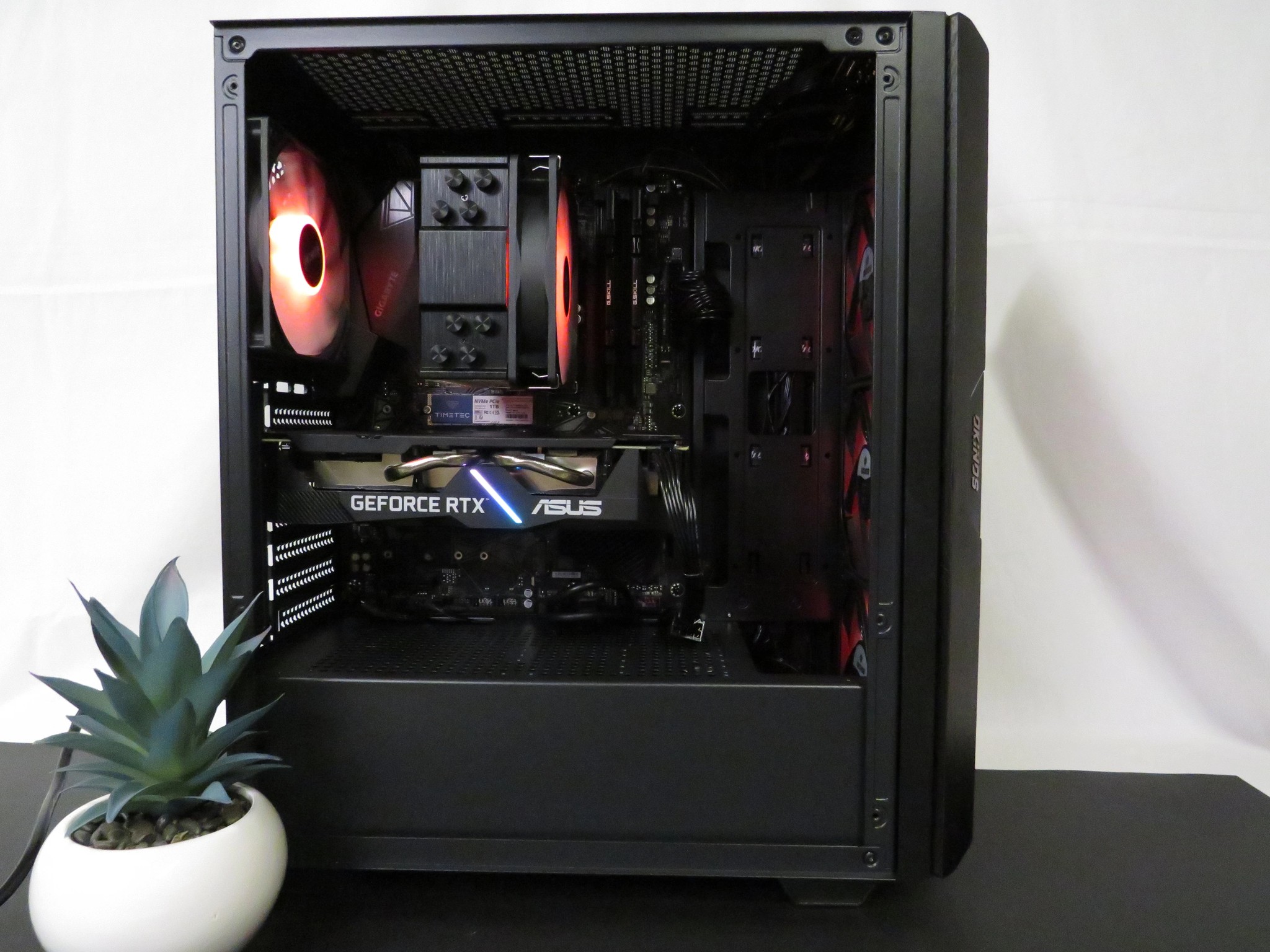Budget Excellence! Ryzen 5 5600X + RTX 2060 Super + 32 GB DDR4 + 1 TB NVME