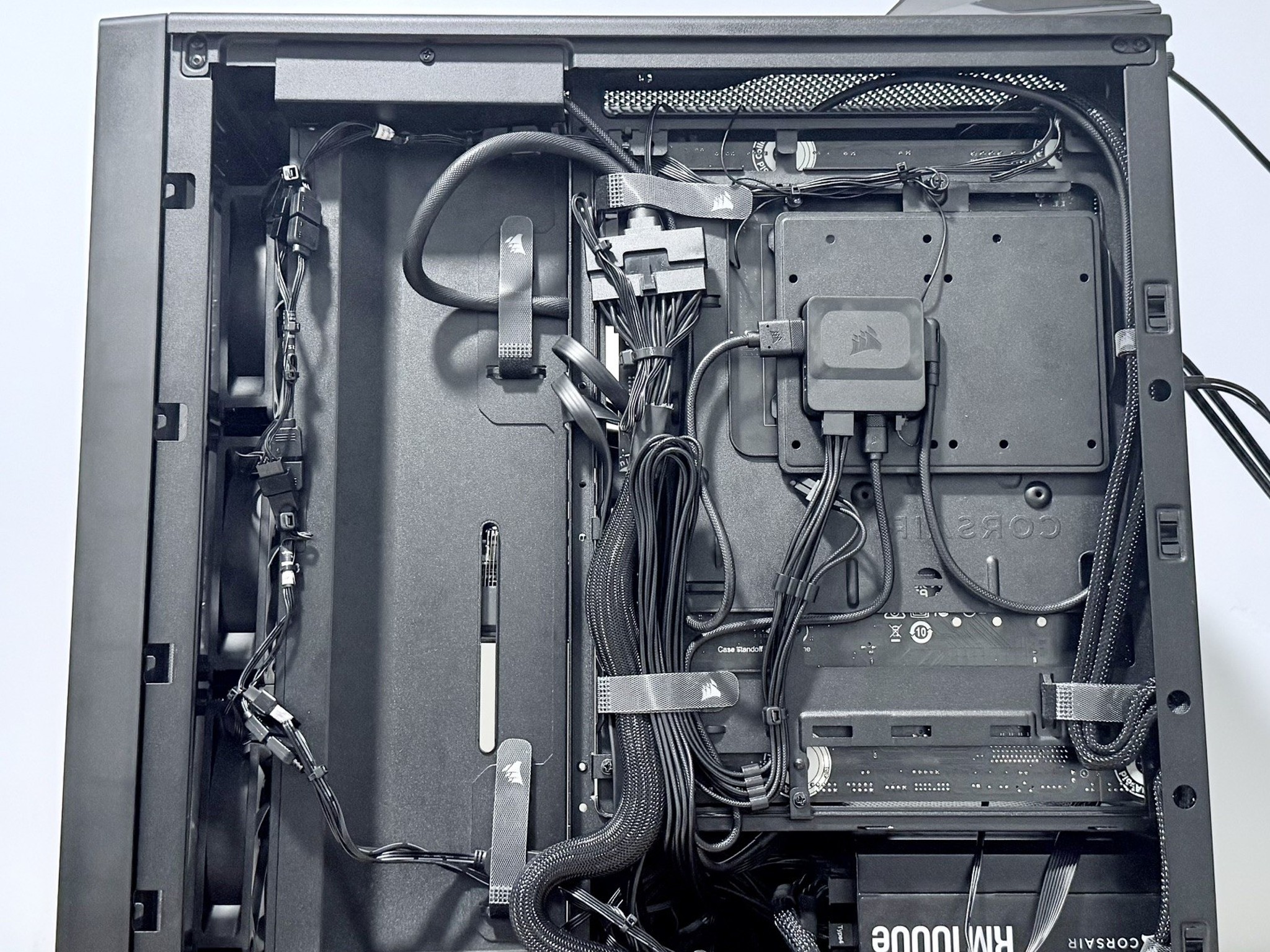 Corsair 4000D RTX 5070 OC 12GB