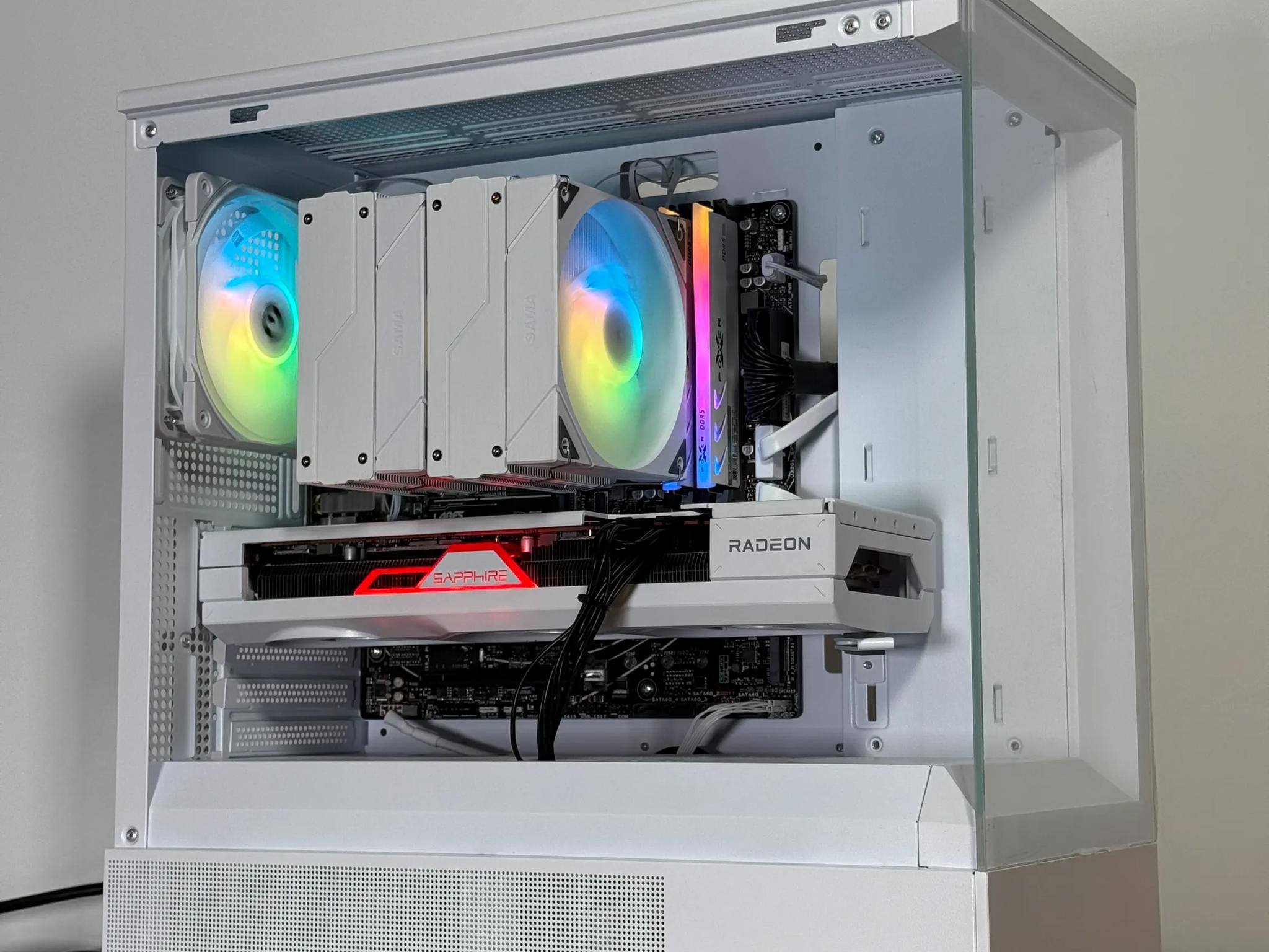 RX 7800XT Ryzen 5 7600X Gaming PC