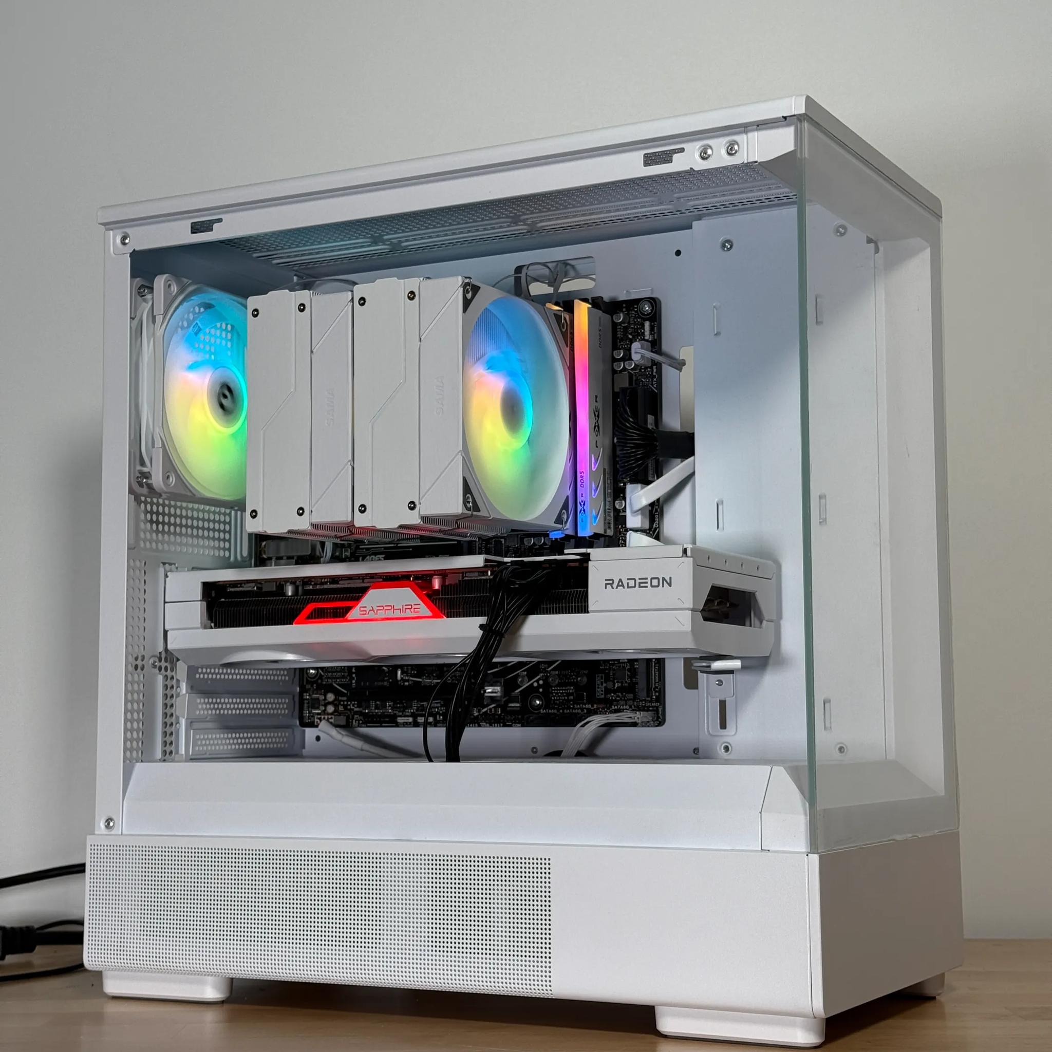 RX 7800XT Ryzen 5 7600X Gaming PC