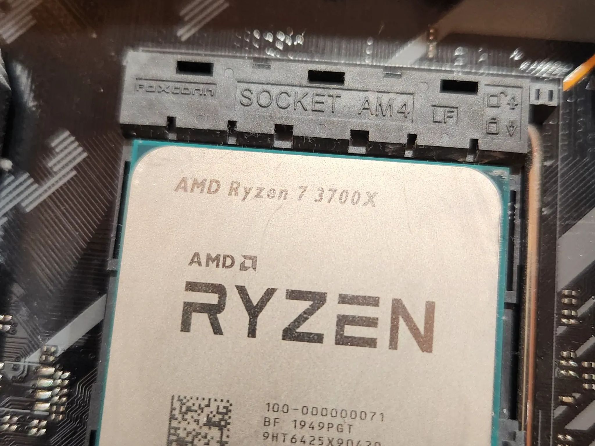 ASUS TUF x570-PLUS (WI-FI) AND Ryzen 7 3700X, 16gb RAM, 256GB M.2 (with Win 10 installed)