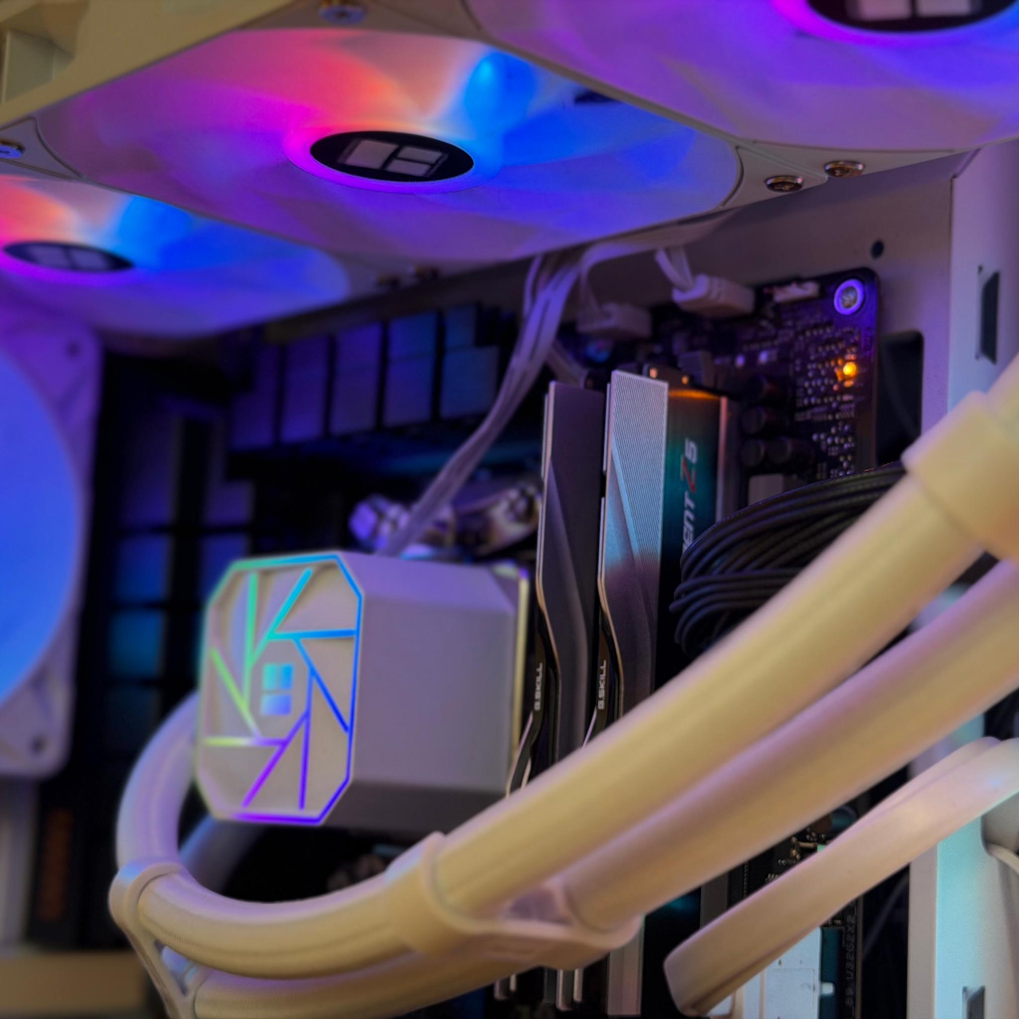 High-End Gaming PC – Ryzen 7 7800X3D + RTX 5070