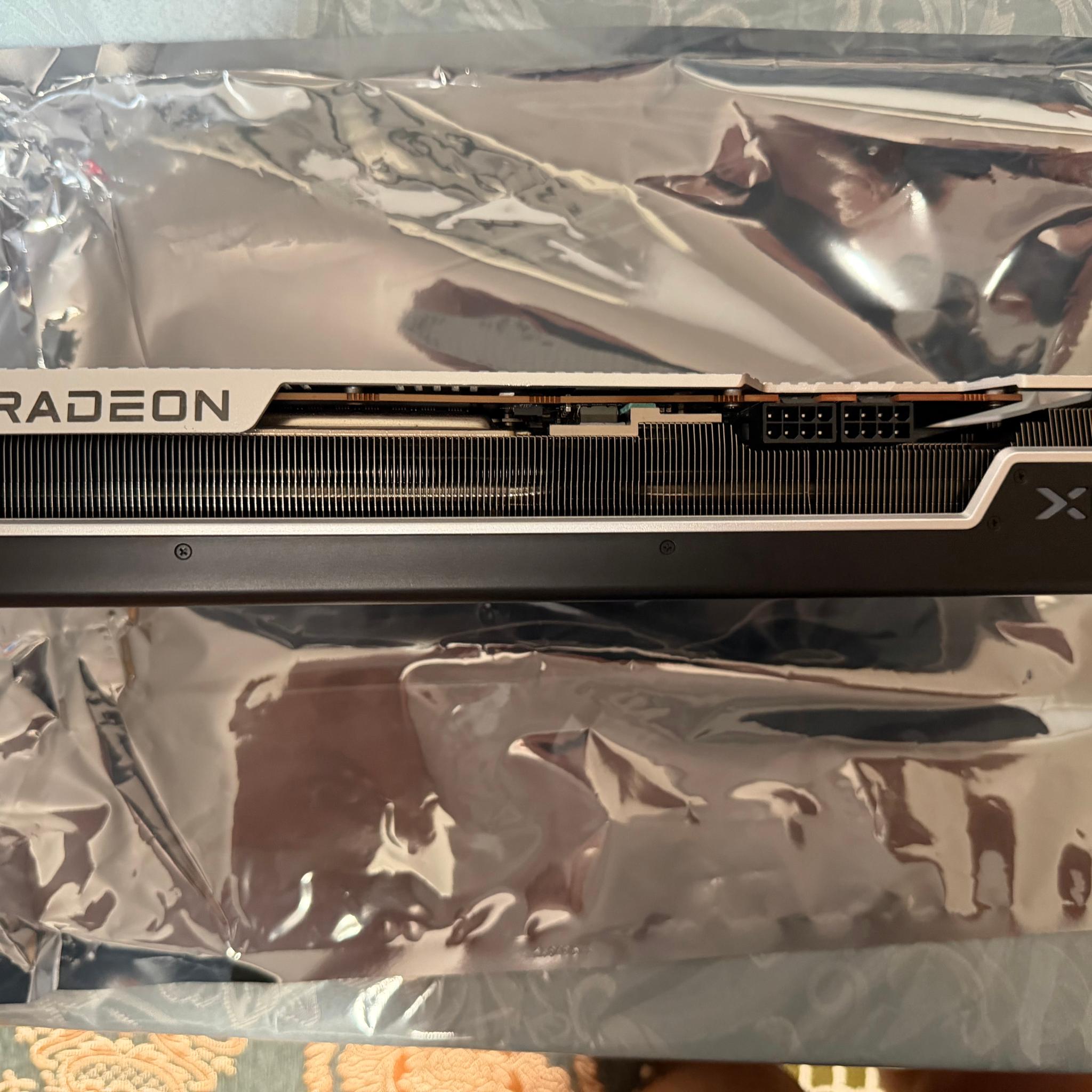 XFX AMD Radeon RX 7900 XT Speedster MERC 310 Black Edition Triple Fan 20GB GDDR6 PCIe 4.0 GPU