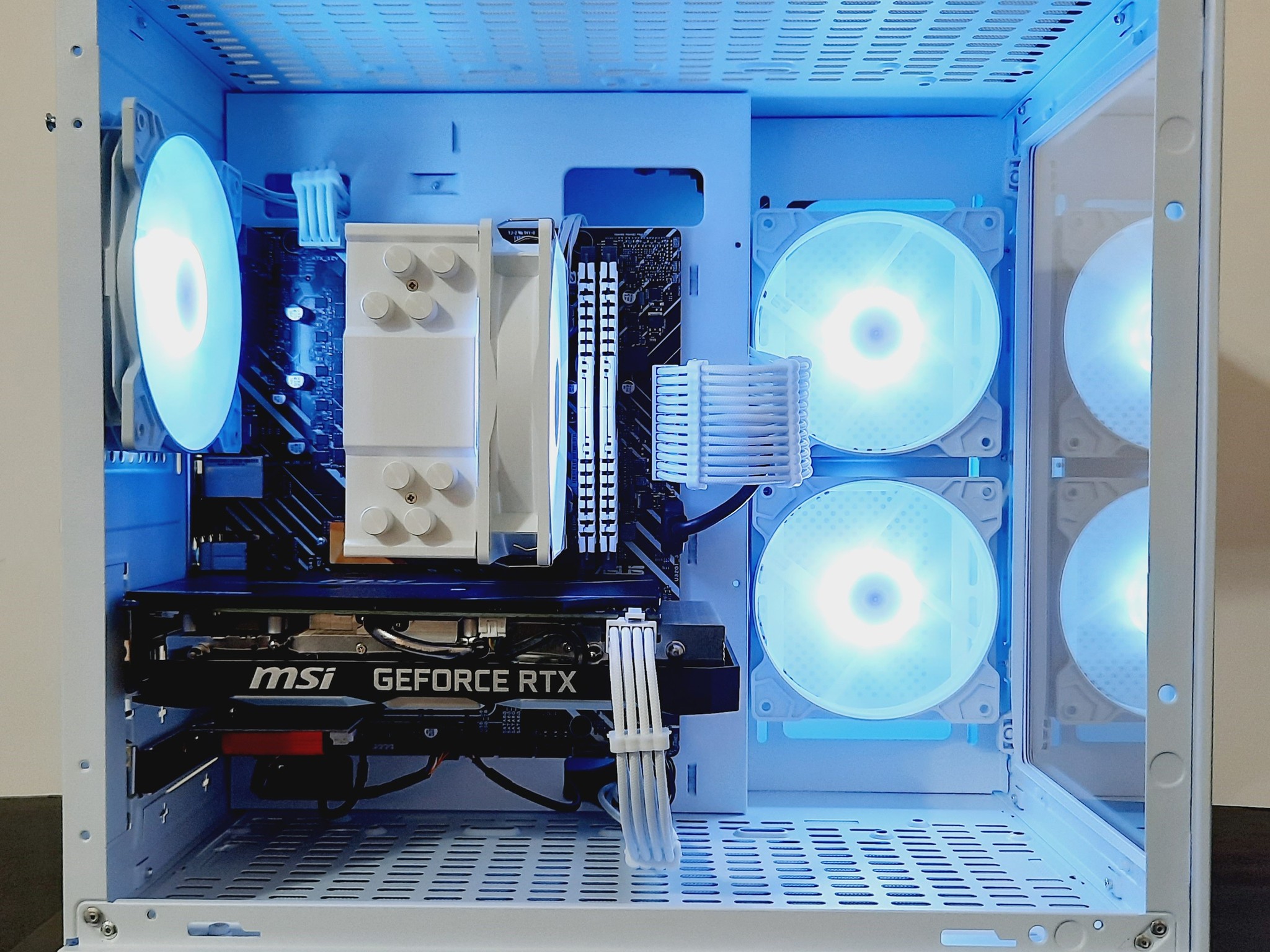 ❄️White Gaming PC w RGB - i3 12gen ● 16GB RAM ● 1TB SSD - RTX 2060 Super 8GB ● Best value for 1080p