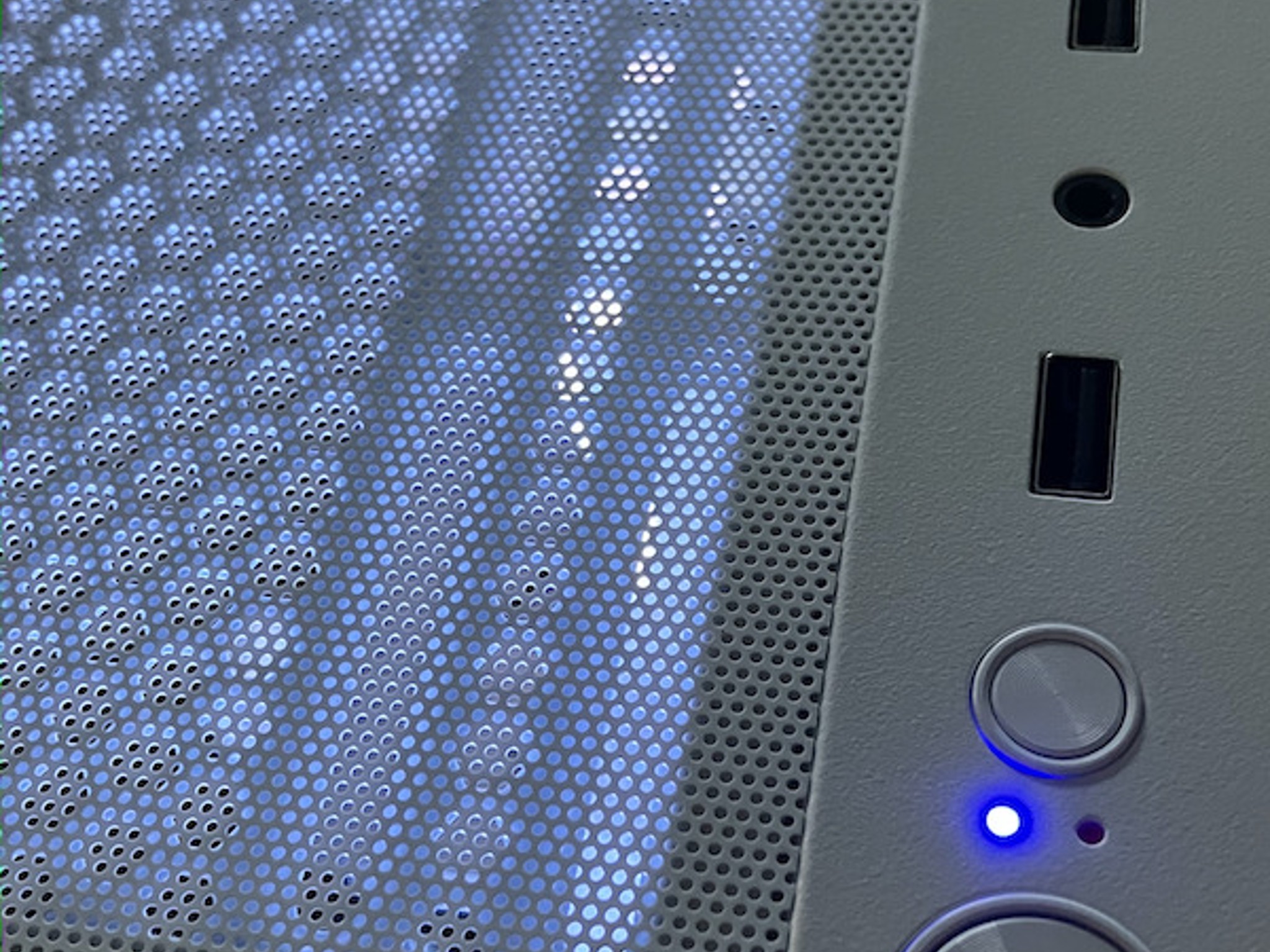 🦃Black Friday Sale! 🦃White RGB Gaming PC Ryzen 5 Nvidia GTX 1660 SUPER 16 gb 512gb Wifi Win11pro