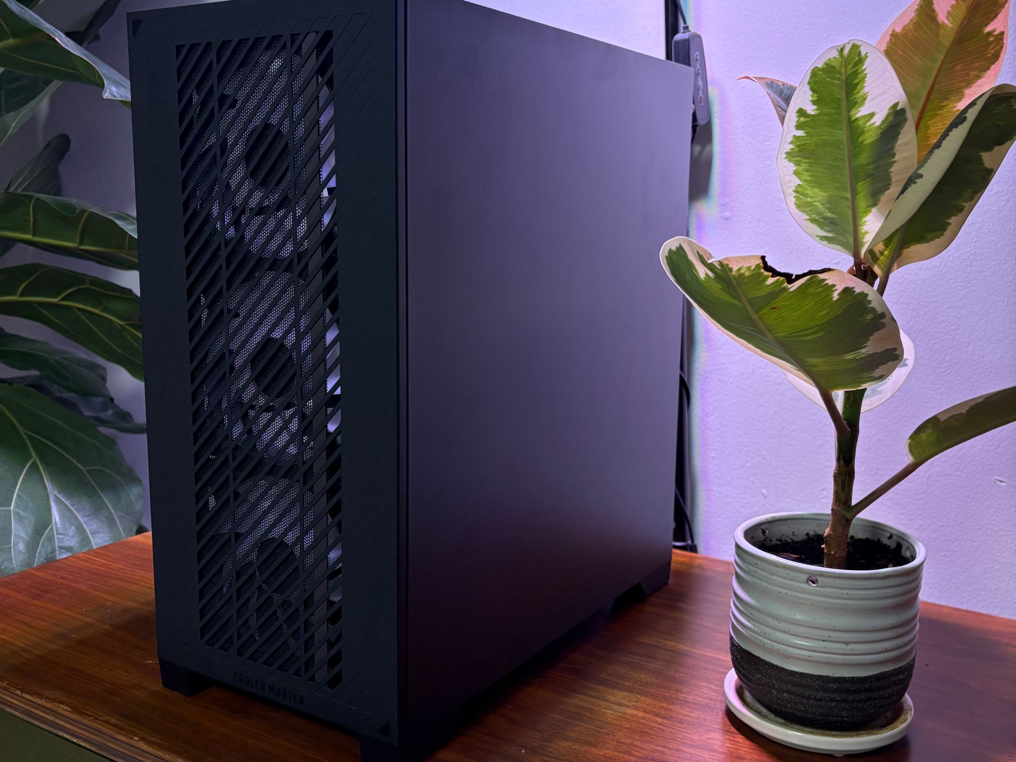 RTX 5070 | Ryzen 5 9600X | 32GB DDR5 | 1TB SSD | 750W PSU | 4 x Fans | WiFi