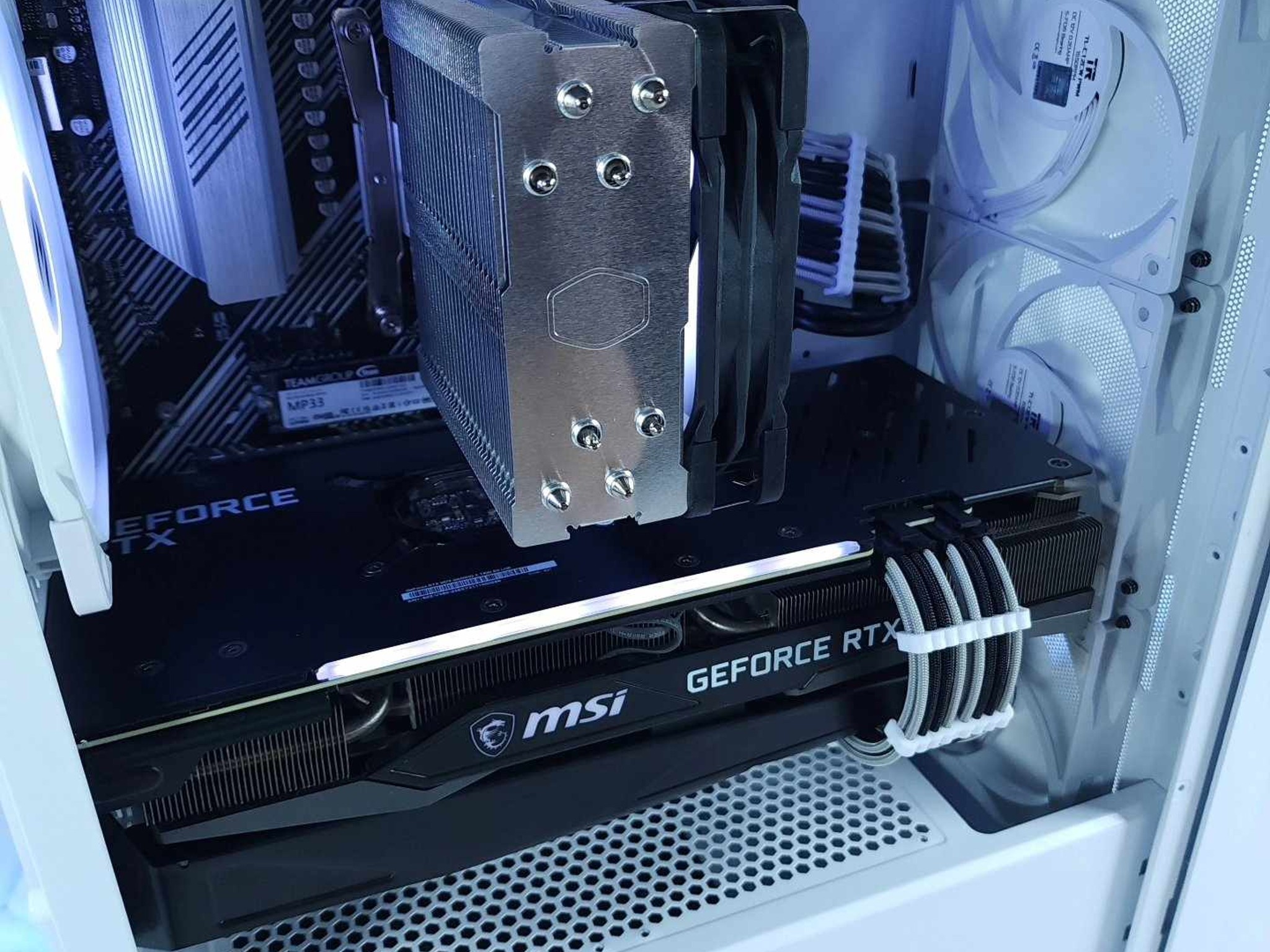 🤍RTX 3070 || Ryzen 5 5600GT || 1TB M.2 NVMe SSD || 32GB 3200MHz || 1080p/1440p Gaming Computer