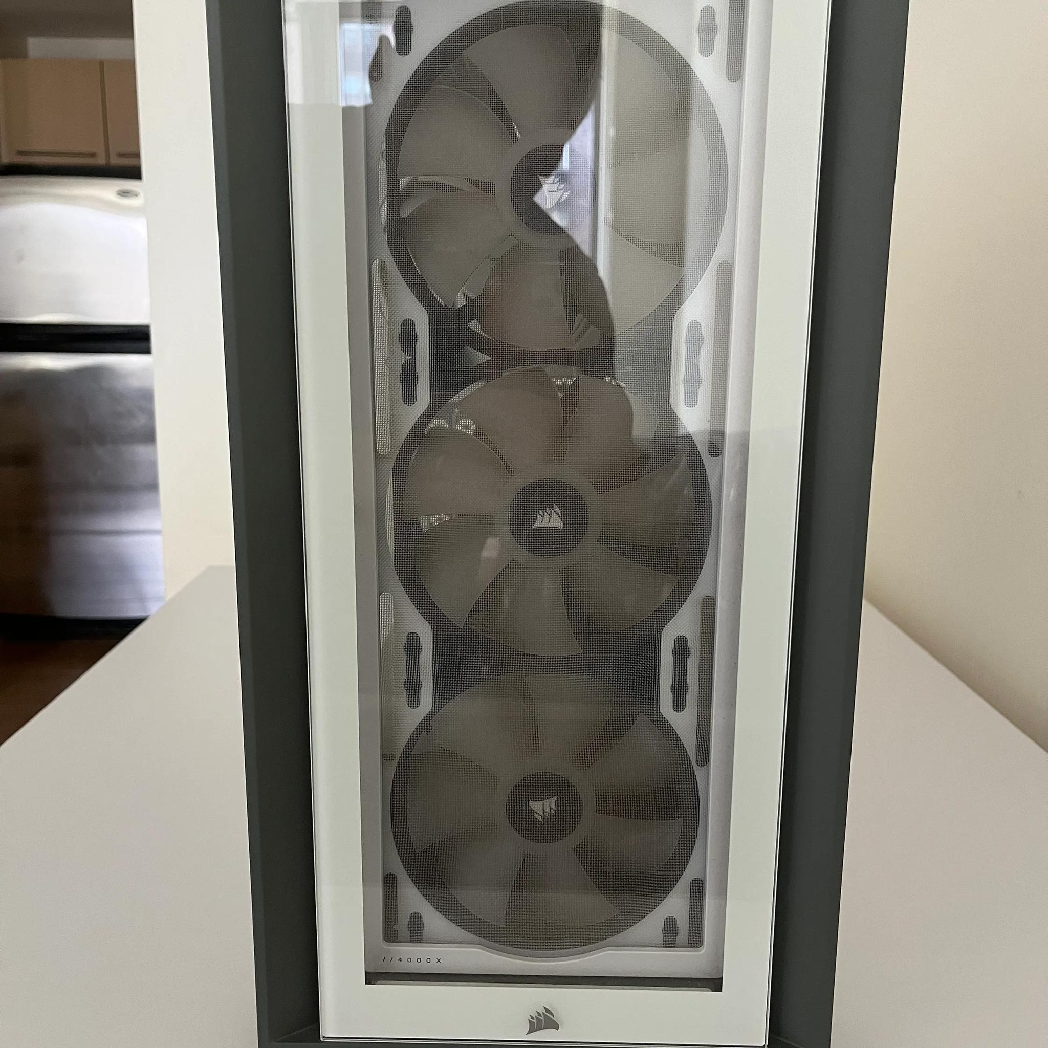 Gaming PC, White, Good Condition