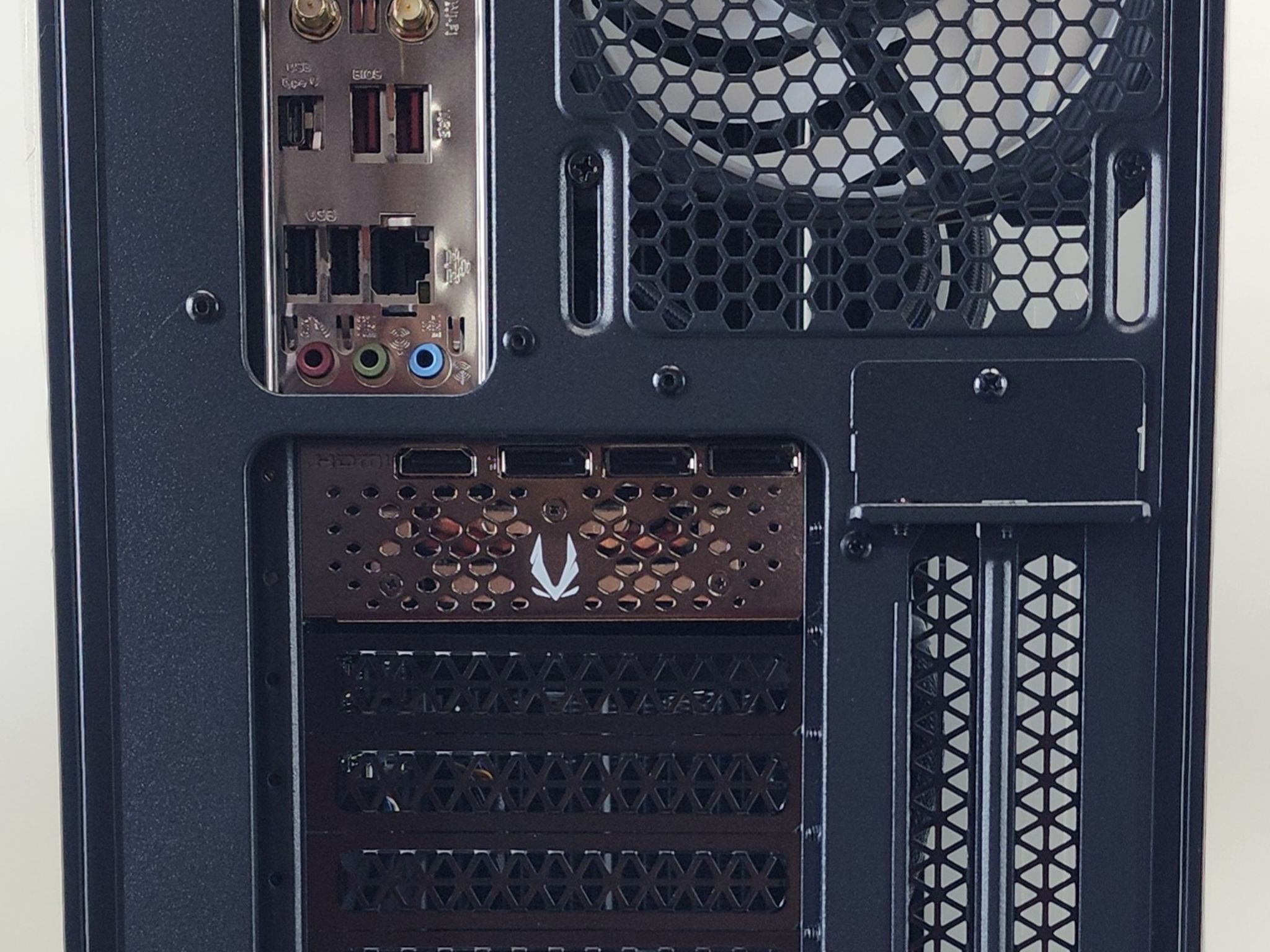 Gaming PC Ryzen 7 7800X3D 32GB RAM 1TB SSD RTX 4080 SUPER 16GB Win11 Computer
