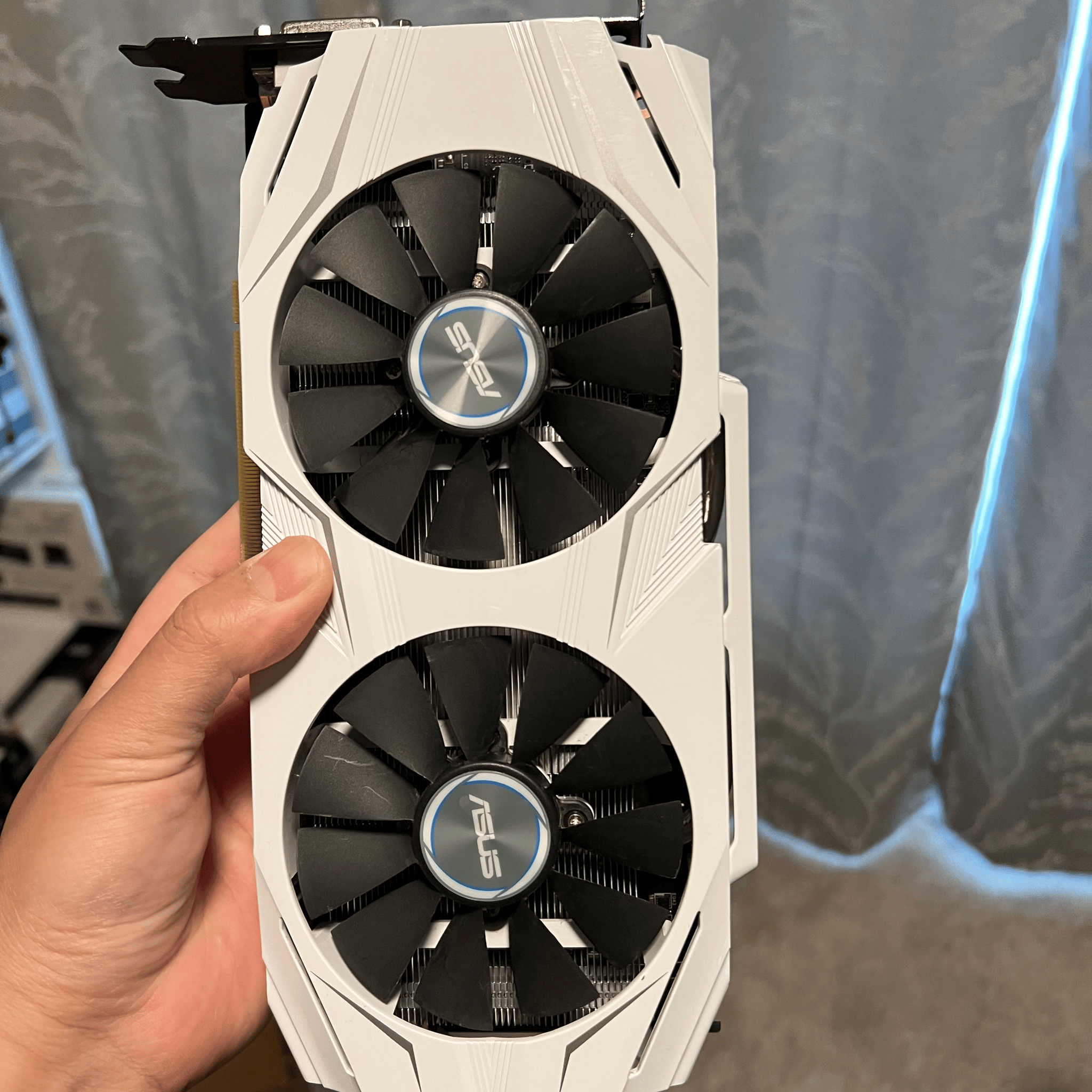 Asus GTX 1060 6GB 
