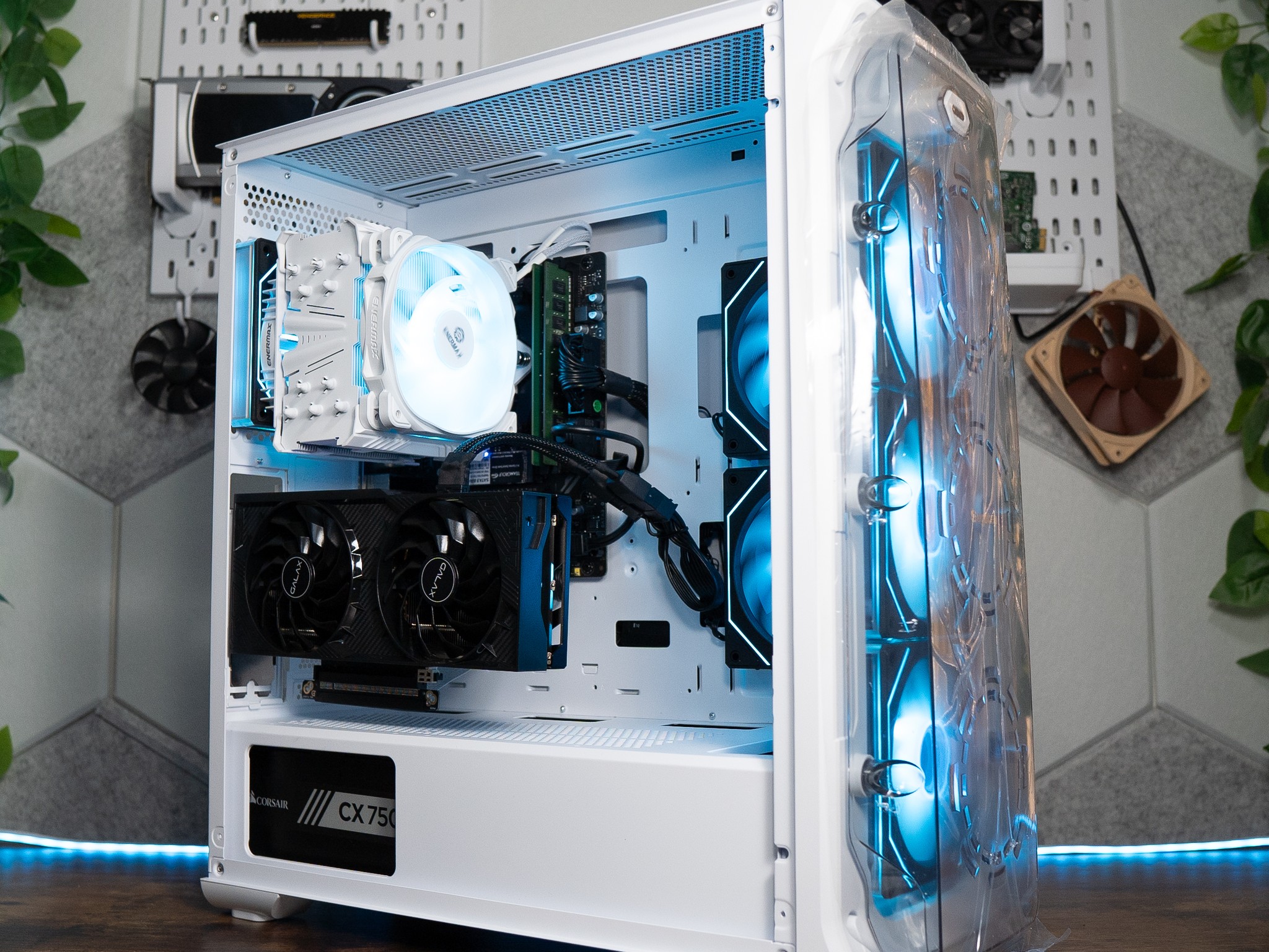 🌠🌠 | GALAX RTX 4070 Super 12GB | RYZEN 9 5900X | 32GB DDR4 RAM | 1TB M.2 SSD + 1TB HDD