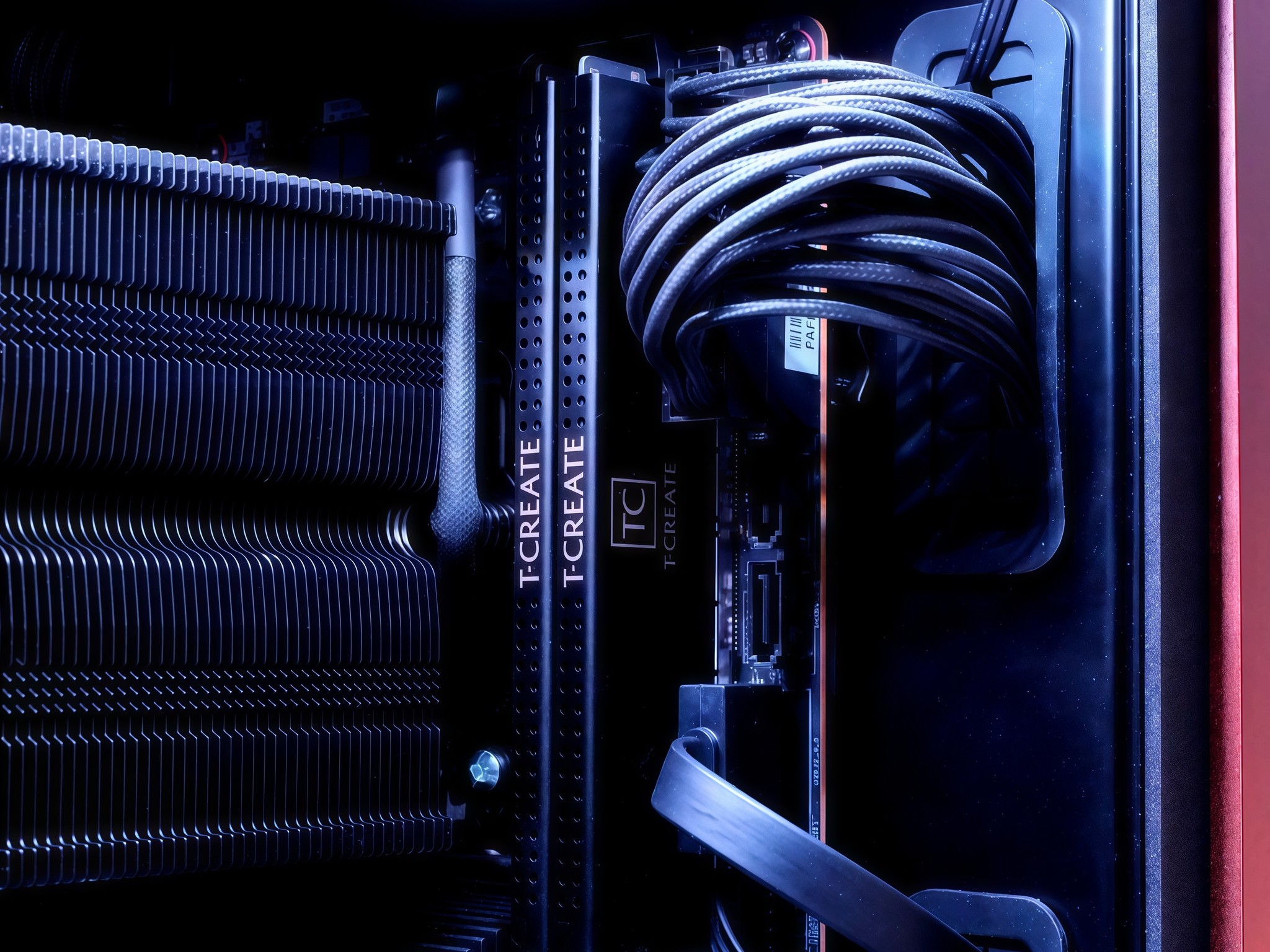 LOG-IN🪵|◼️ RTX 4070 SUPER, Ryzen 7500F, 32GB DDR5, 1TB nvme ITX SFF gaming pc