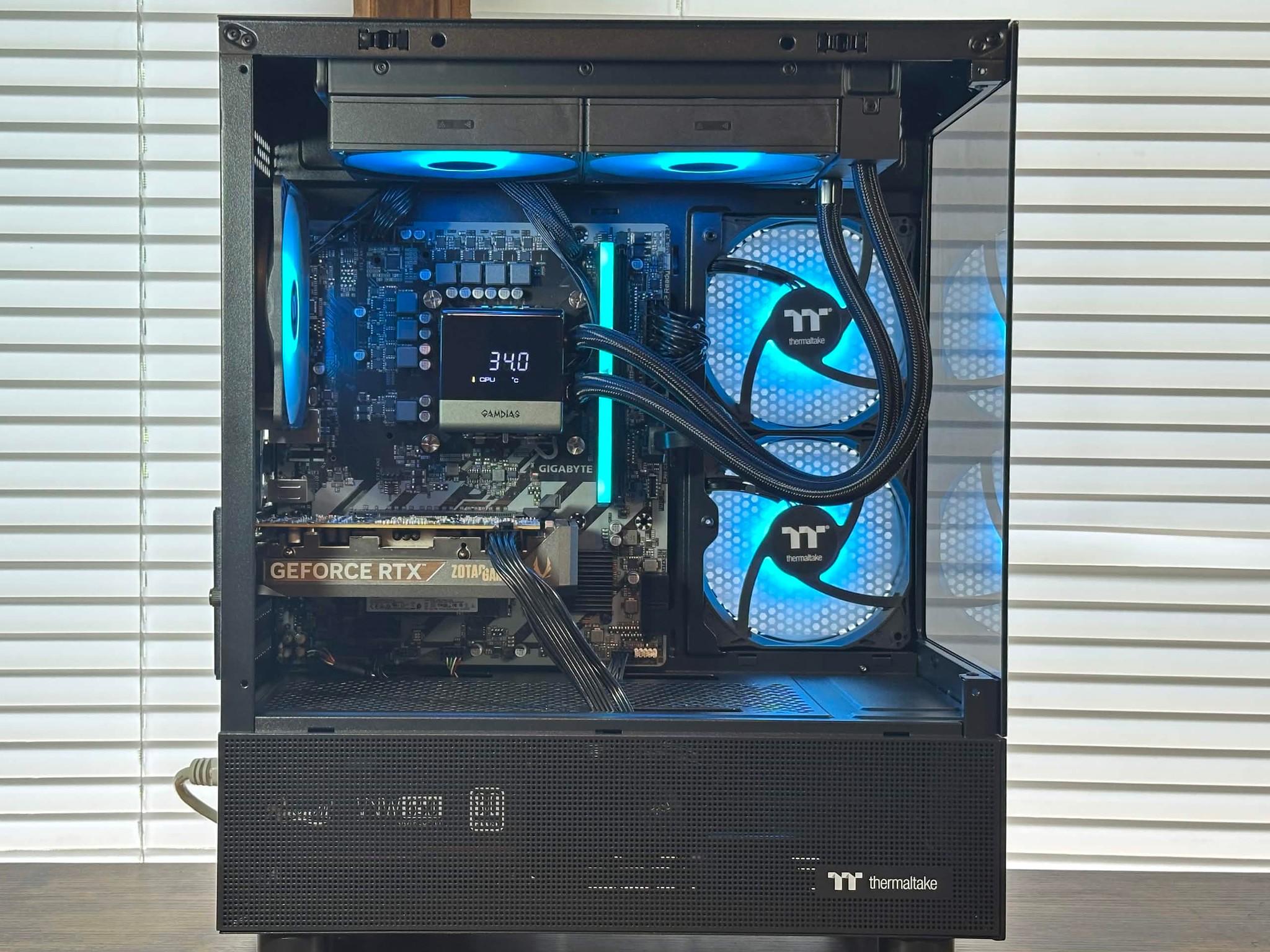 RTX 5060 8GB | Intel Core Ultra 5 235T | 16GB DDR5 | 1TB NVME | Win11 | WIFI | 1080P/1440P Gaming PC