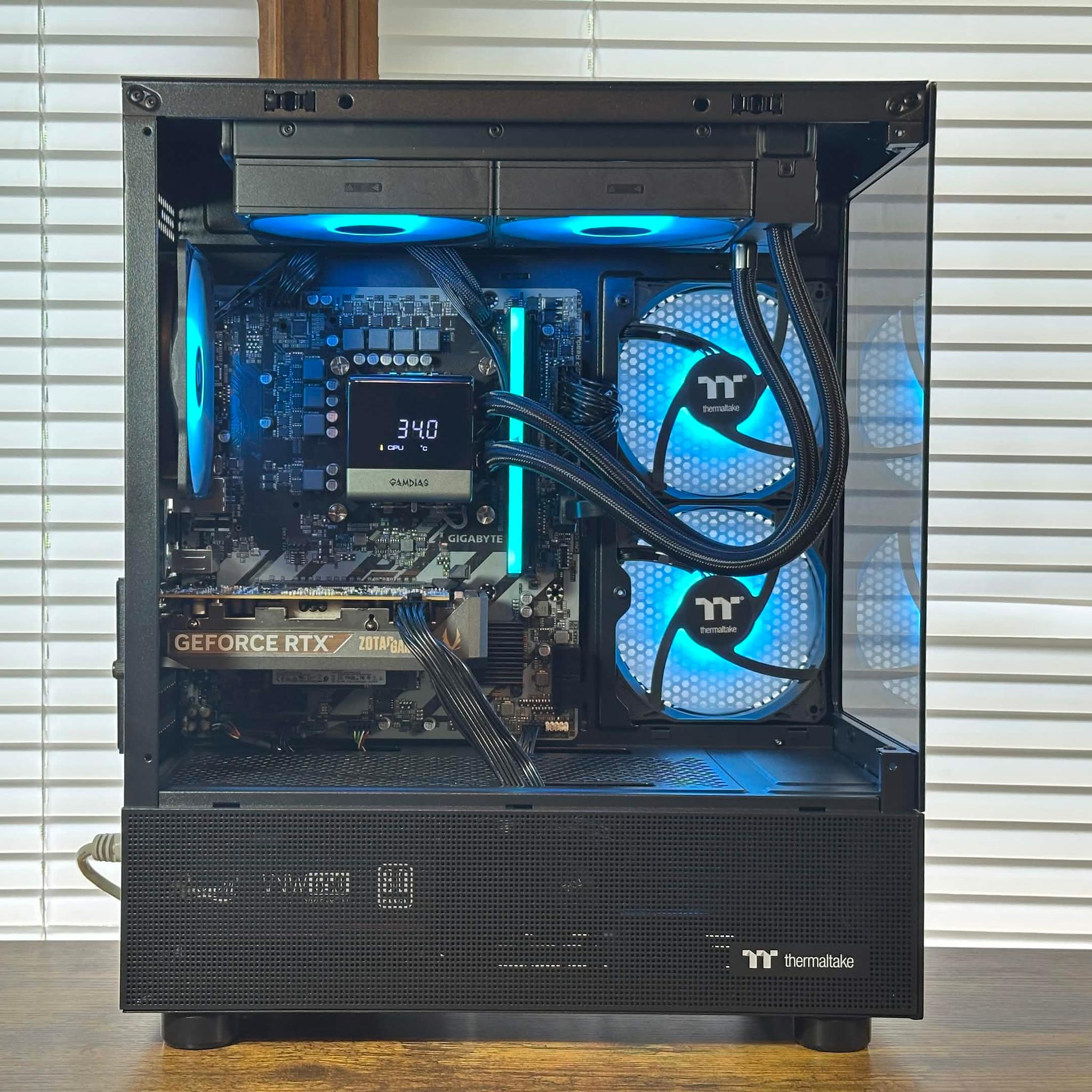 RTX 5060 8GB | Intel Core Ultra 5 235T | 16GB DDR5 | 1TB NVME | Win11 | WIFI | 1080P/1440P Gaming PC