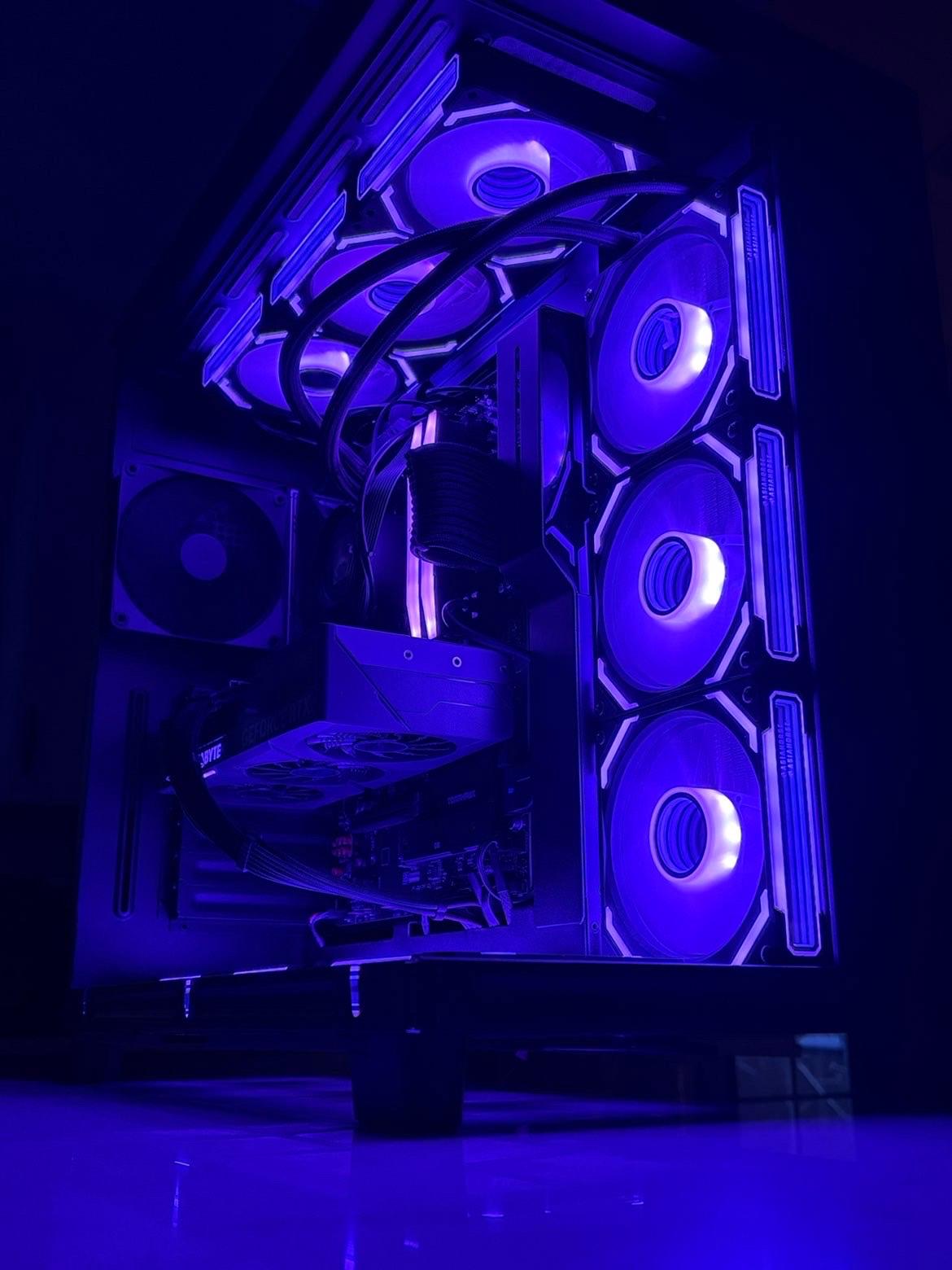 🎮🖥️ | 4070 SUPER, Ryzen 5 7600x | Gaming Pc