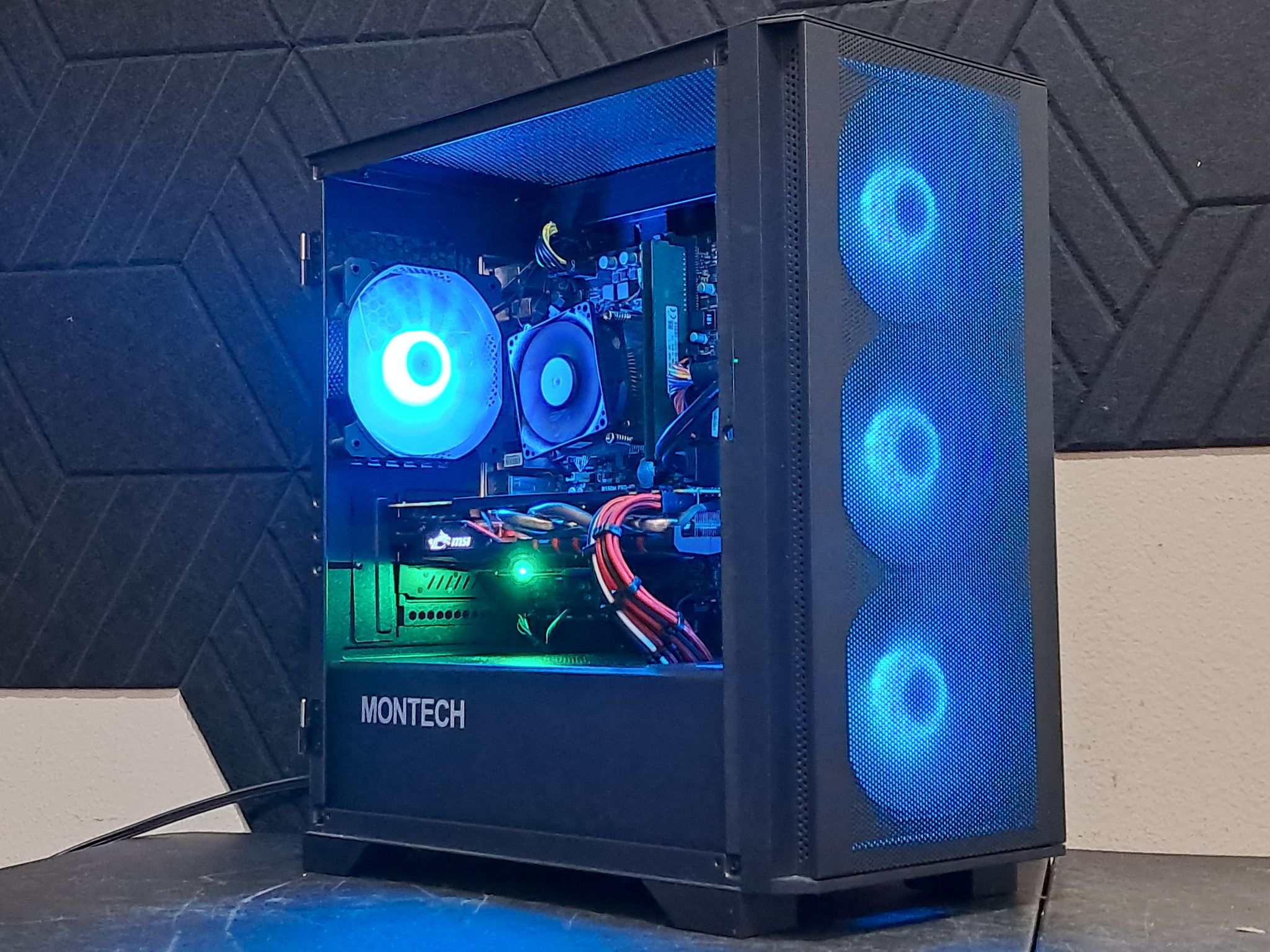 Light Gaming PC | GTX 970 | i5-6600K | 16GB DDR4