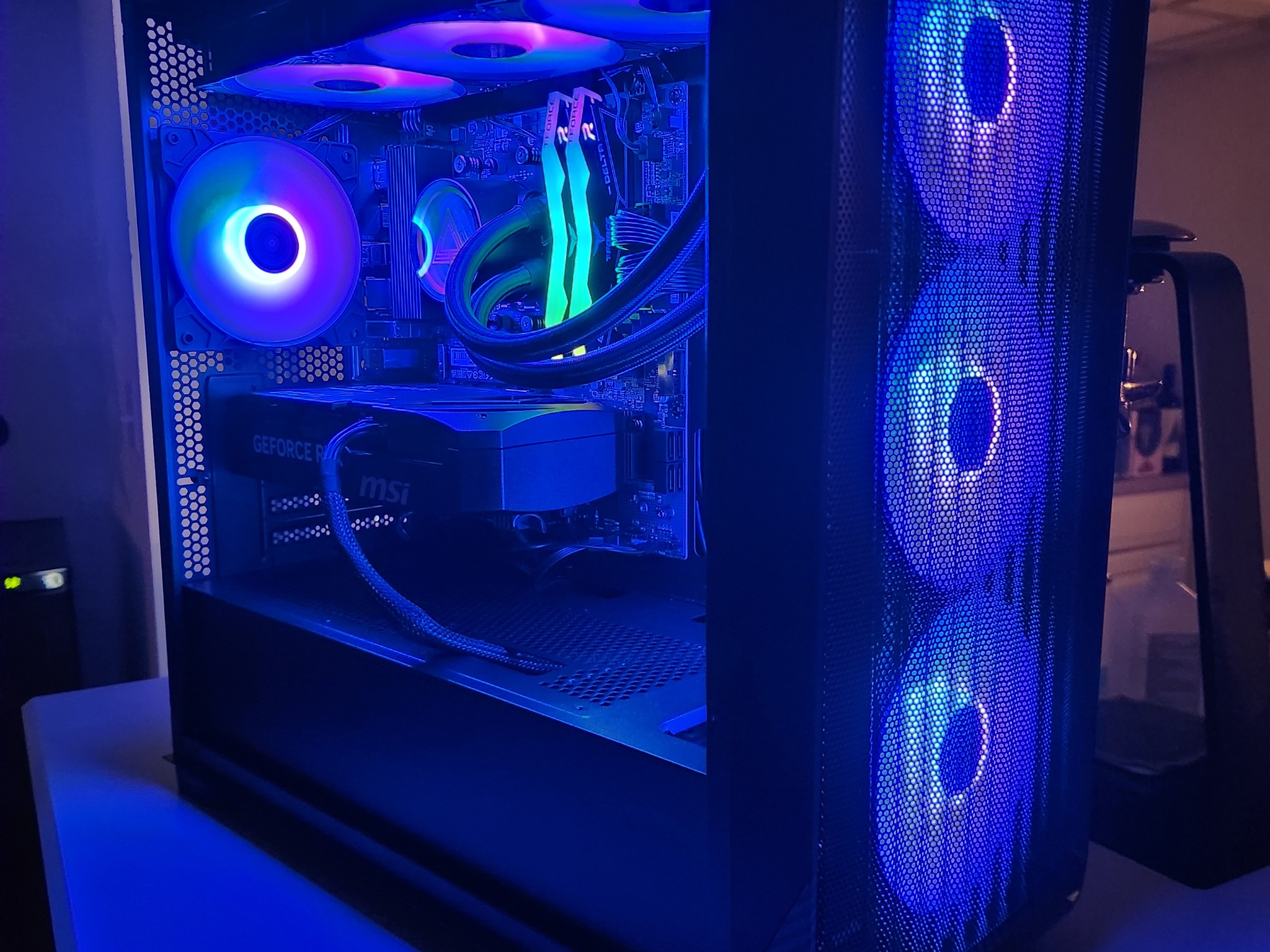 1440p RTX 5070 Gaming PC | Ryzen 5 9600x | 16GB DDR5 RAM | 1 TB NVME | 750w PSU