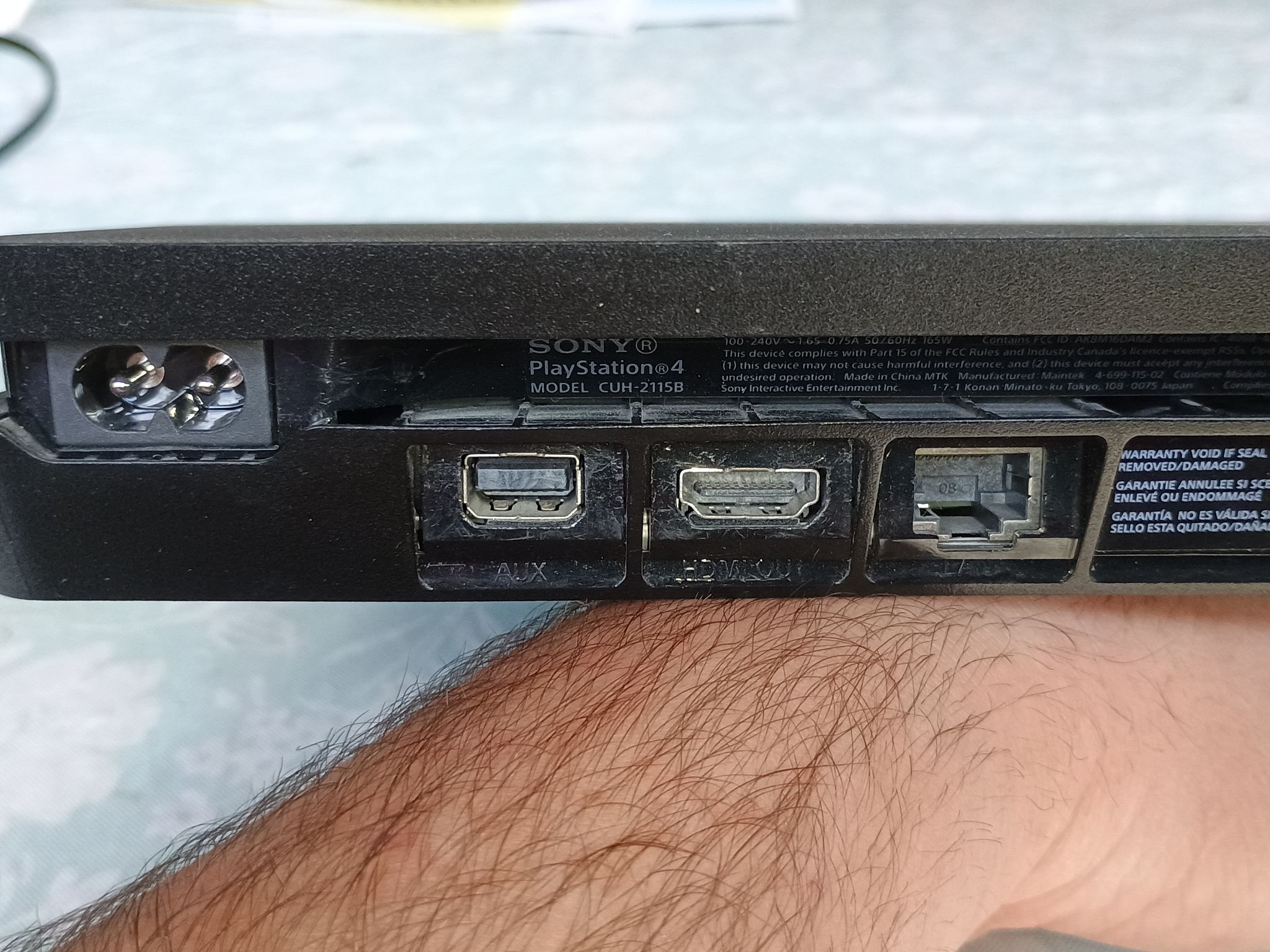 PS4 Slim 1 tb