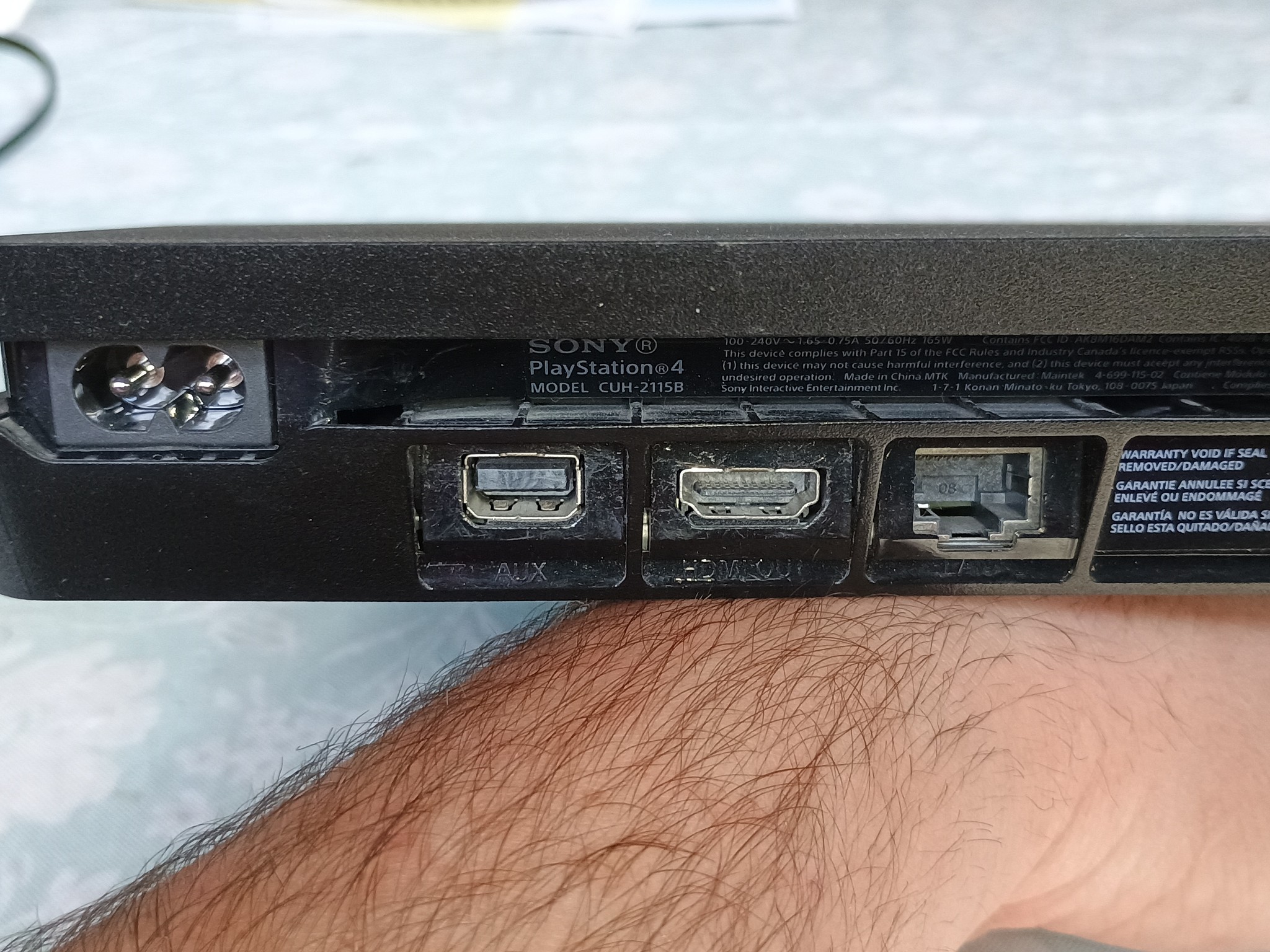 PS4 Slim 1 tb